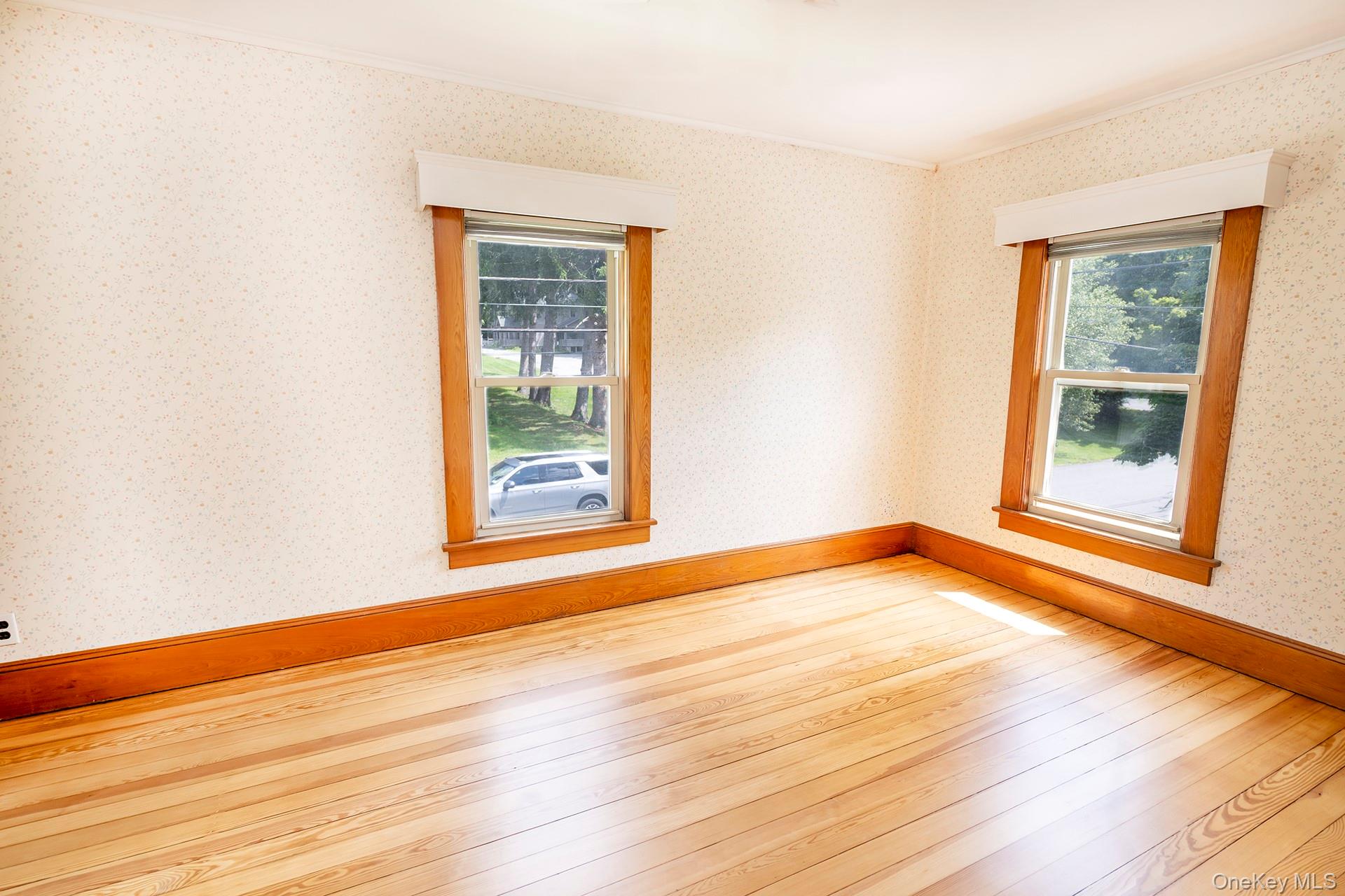 7 Maple Avenue – For Sale photo 12