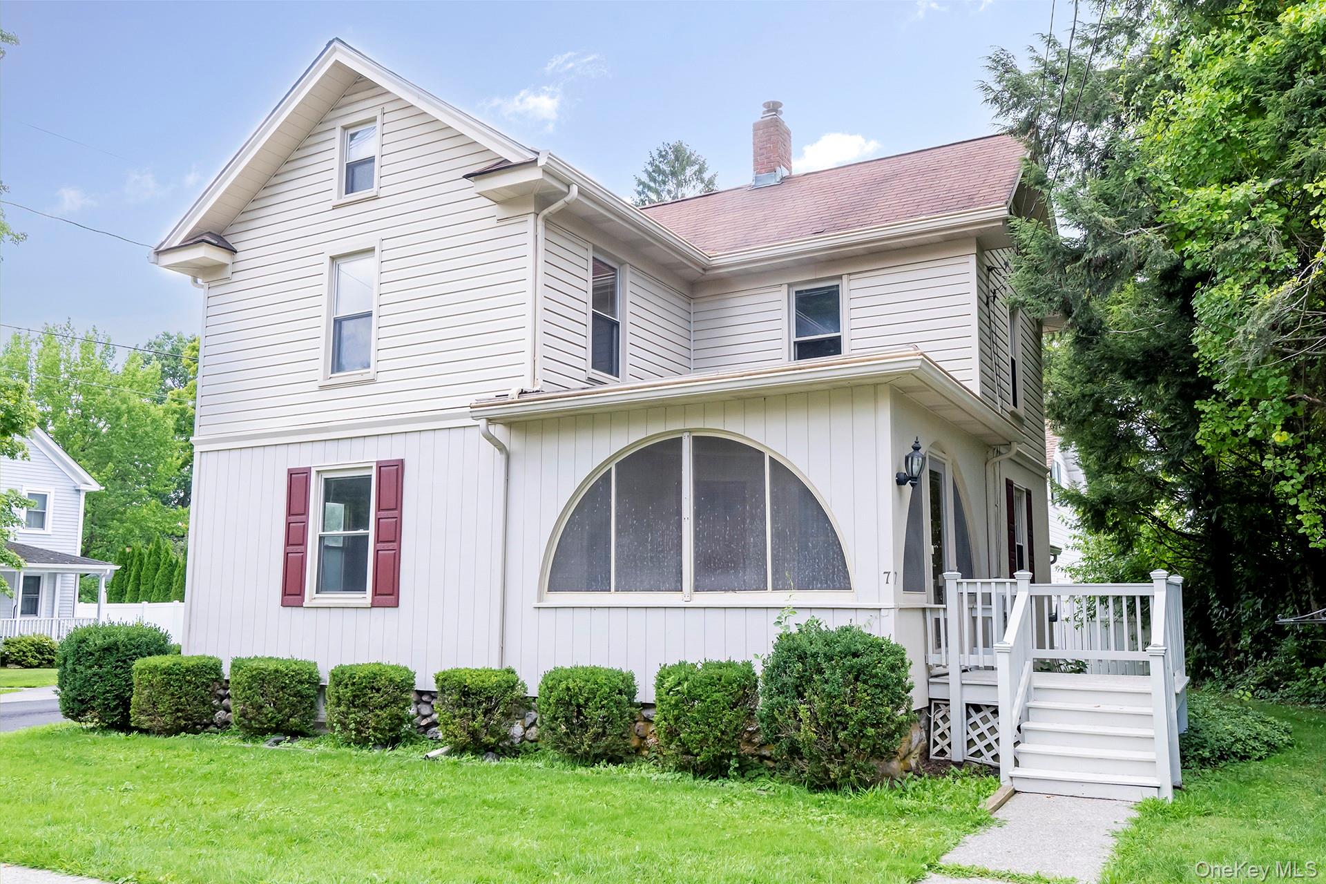 7 Maple Avenue – For Sale