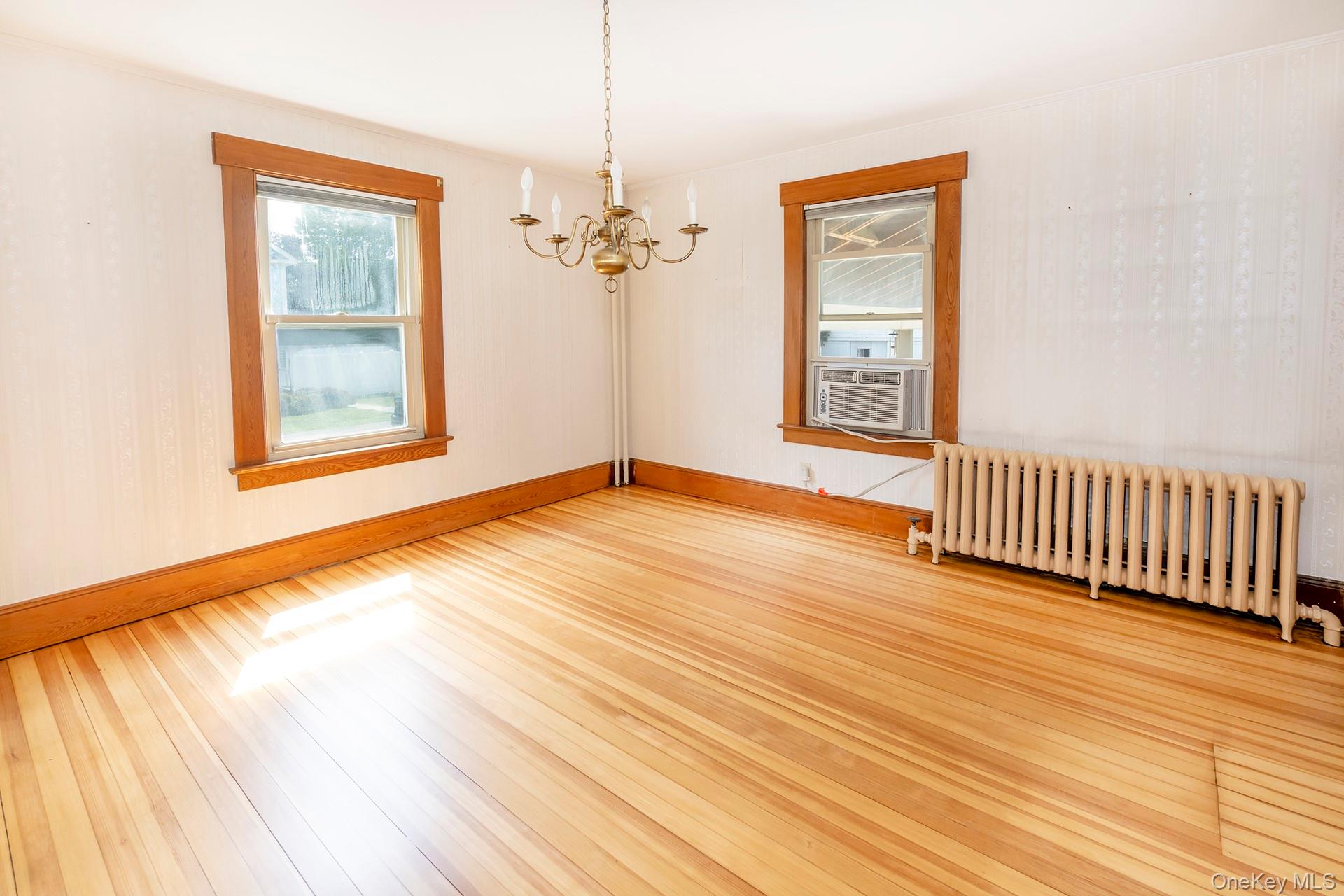 7 Maple Avenue – For Sale photo 11