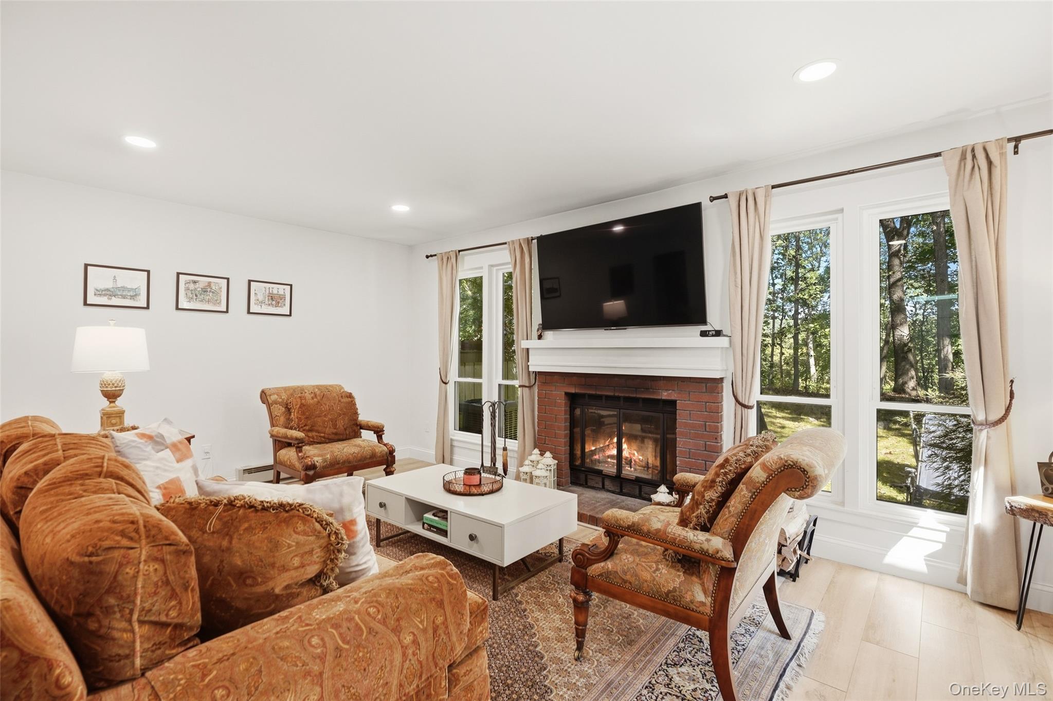 446 Heritage Hills, Unit D photo 8