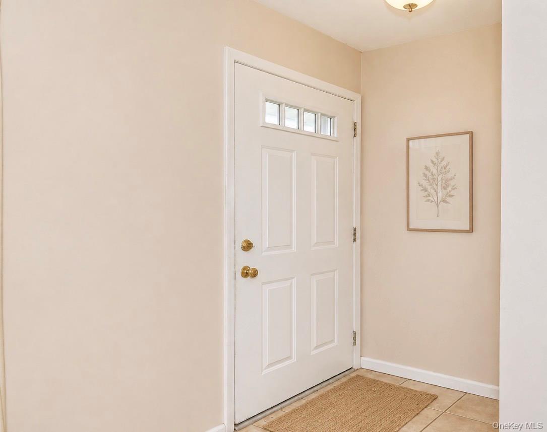 20 Sprucetree Lane – For Sale photo 3