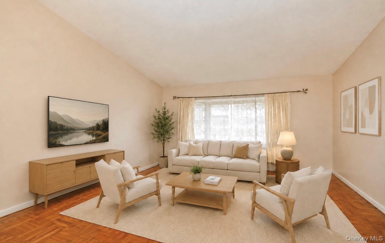 20 Sprucetree Lane – For Sale photo 5