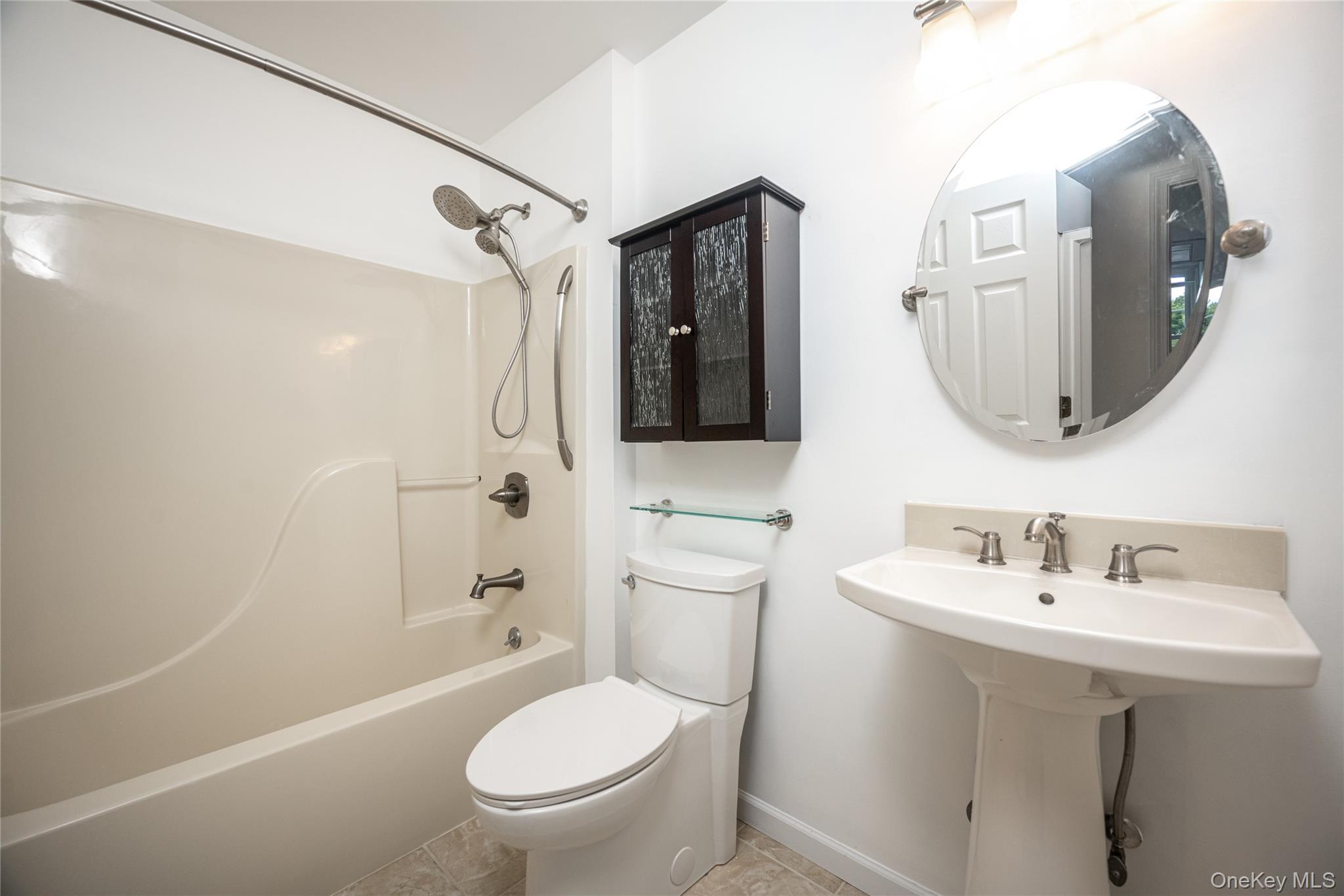64 Tee Lane – For Rent photo 32
