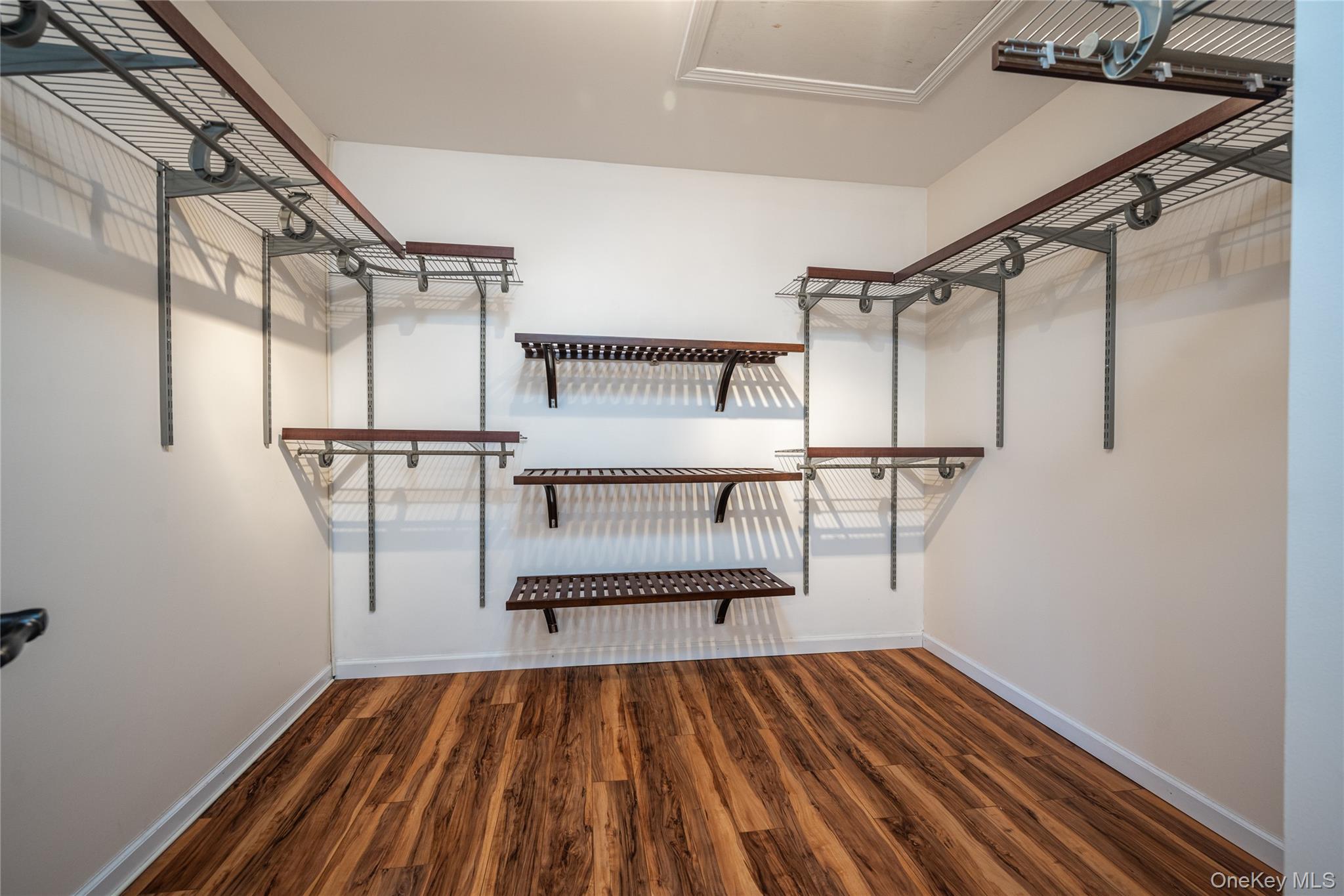 64 Tee Lane – For Rent photo 26