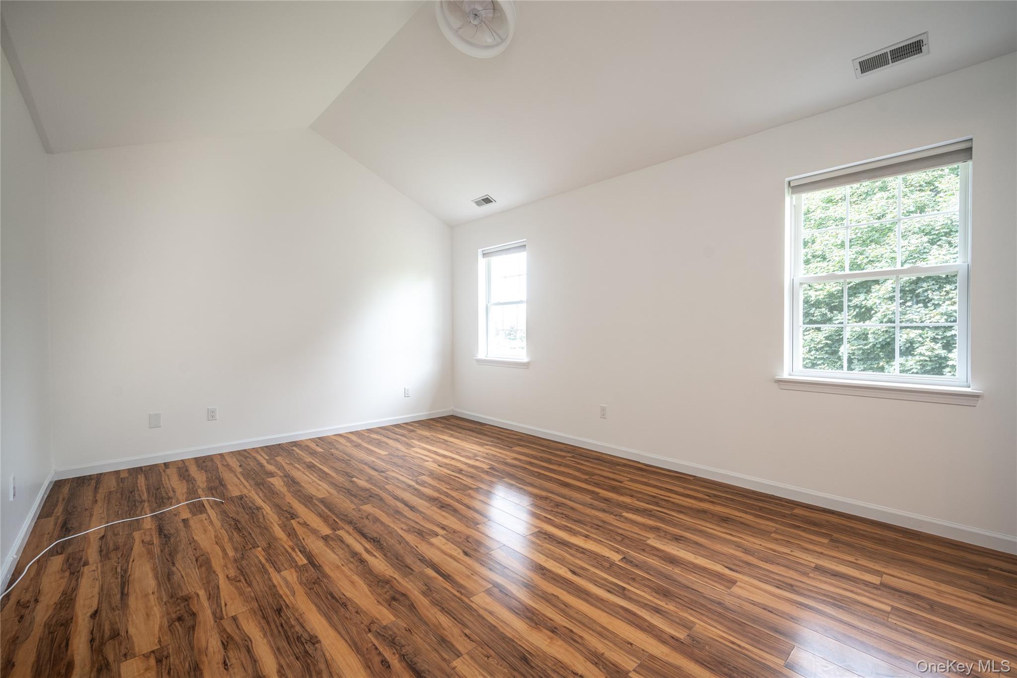 64 Tee Lane – For Rent photo 22
