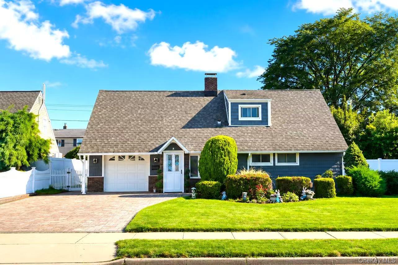 31 Sunrise Lane – For Sale