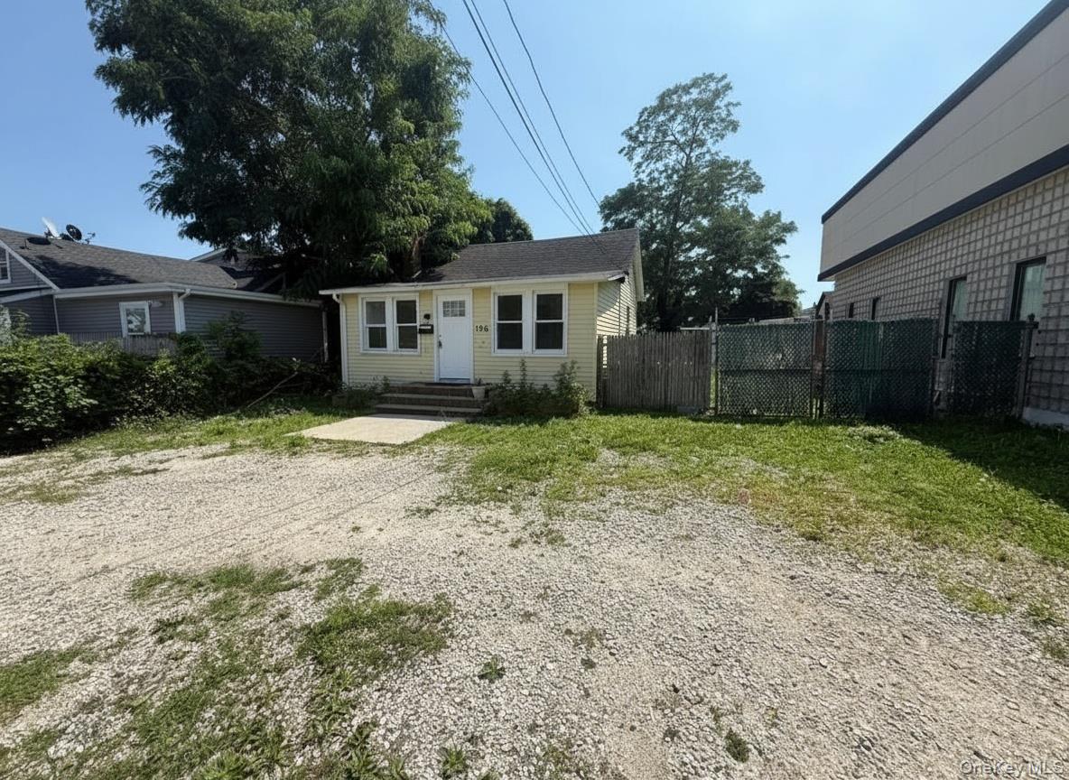 196 Old Sunrise Highway – For Sale