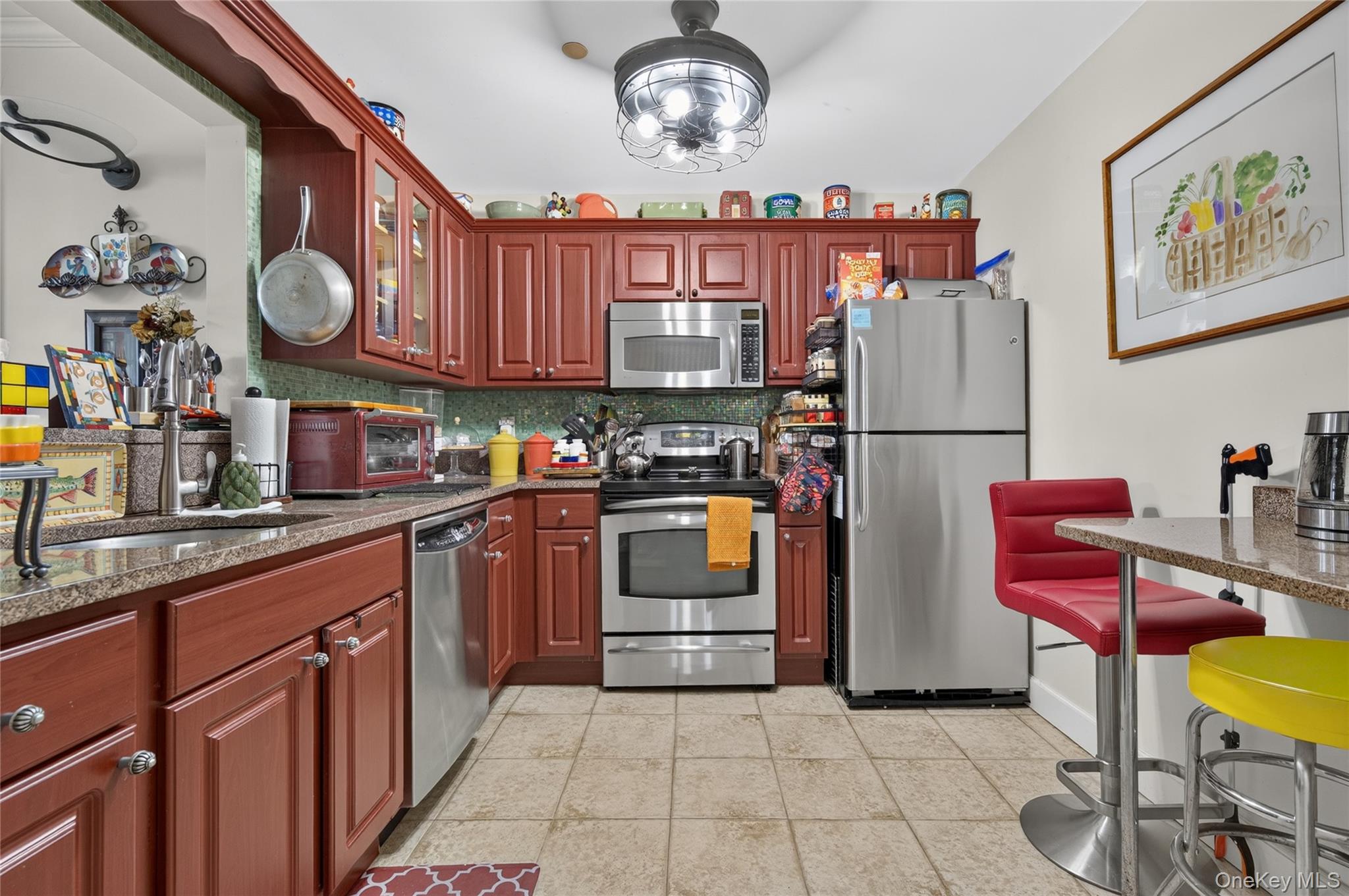 50 Merrick Avenue, Unit 423 photo 6