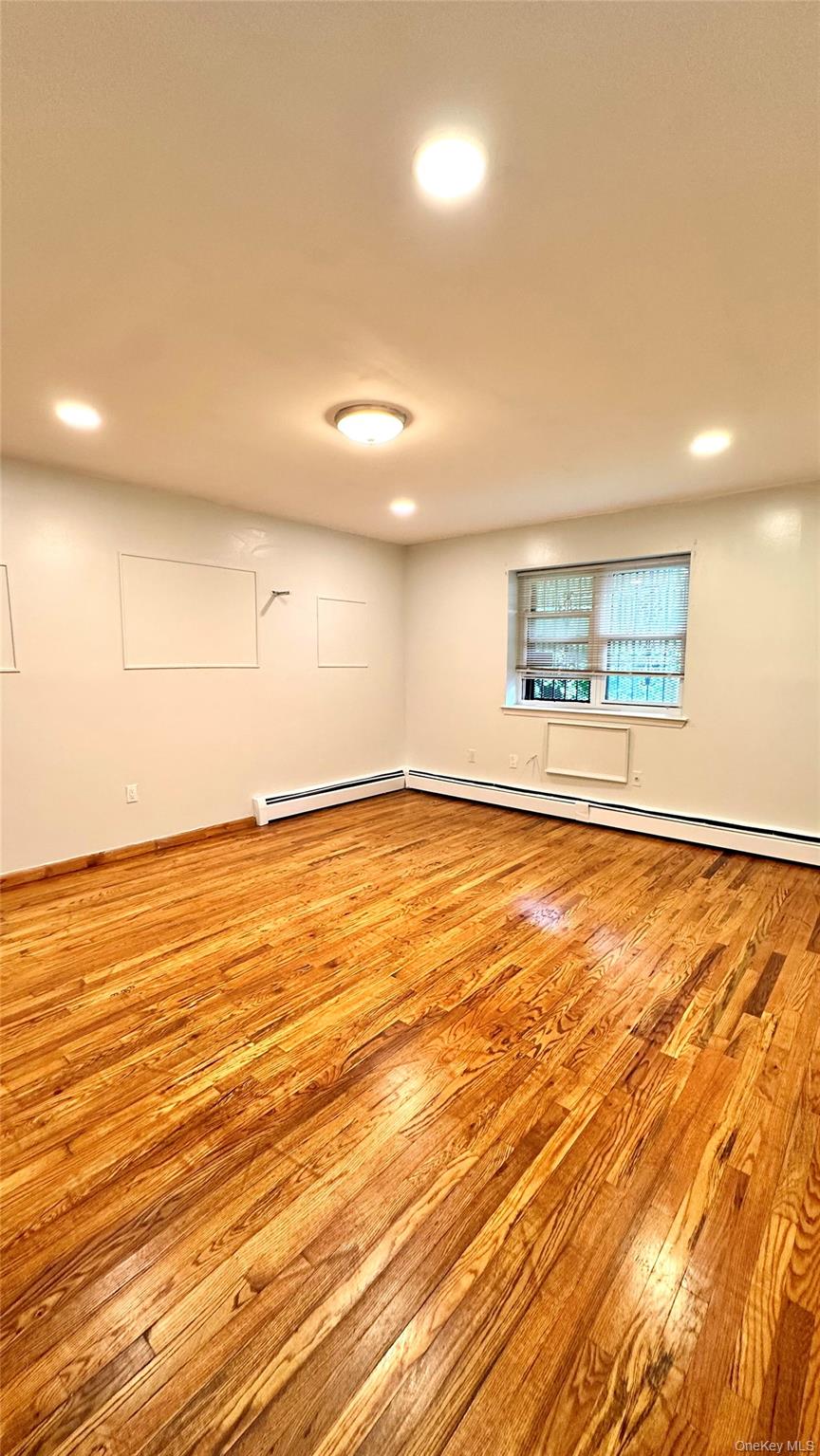 2190 De Reimer Avenue, Unit 1 photo 7