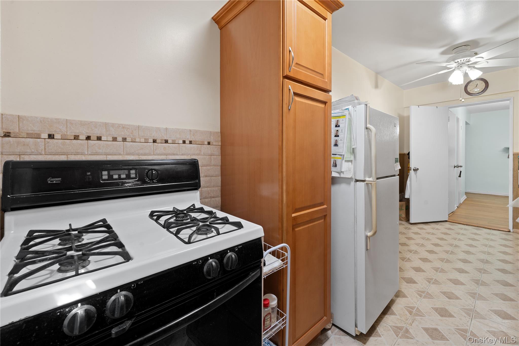83-85 Woodhaven Boulevard, Unit 3R photo 6