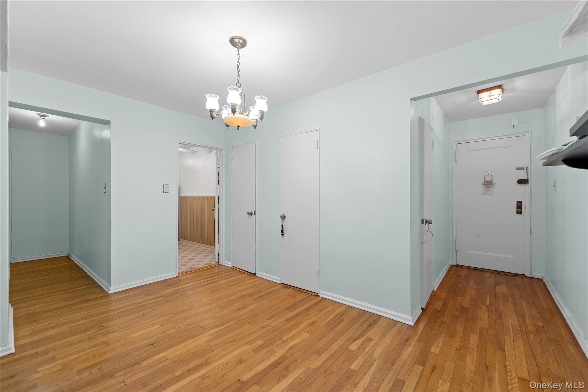 83-85 Woodhaven Boulevard, Unit 3R photo 15