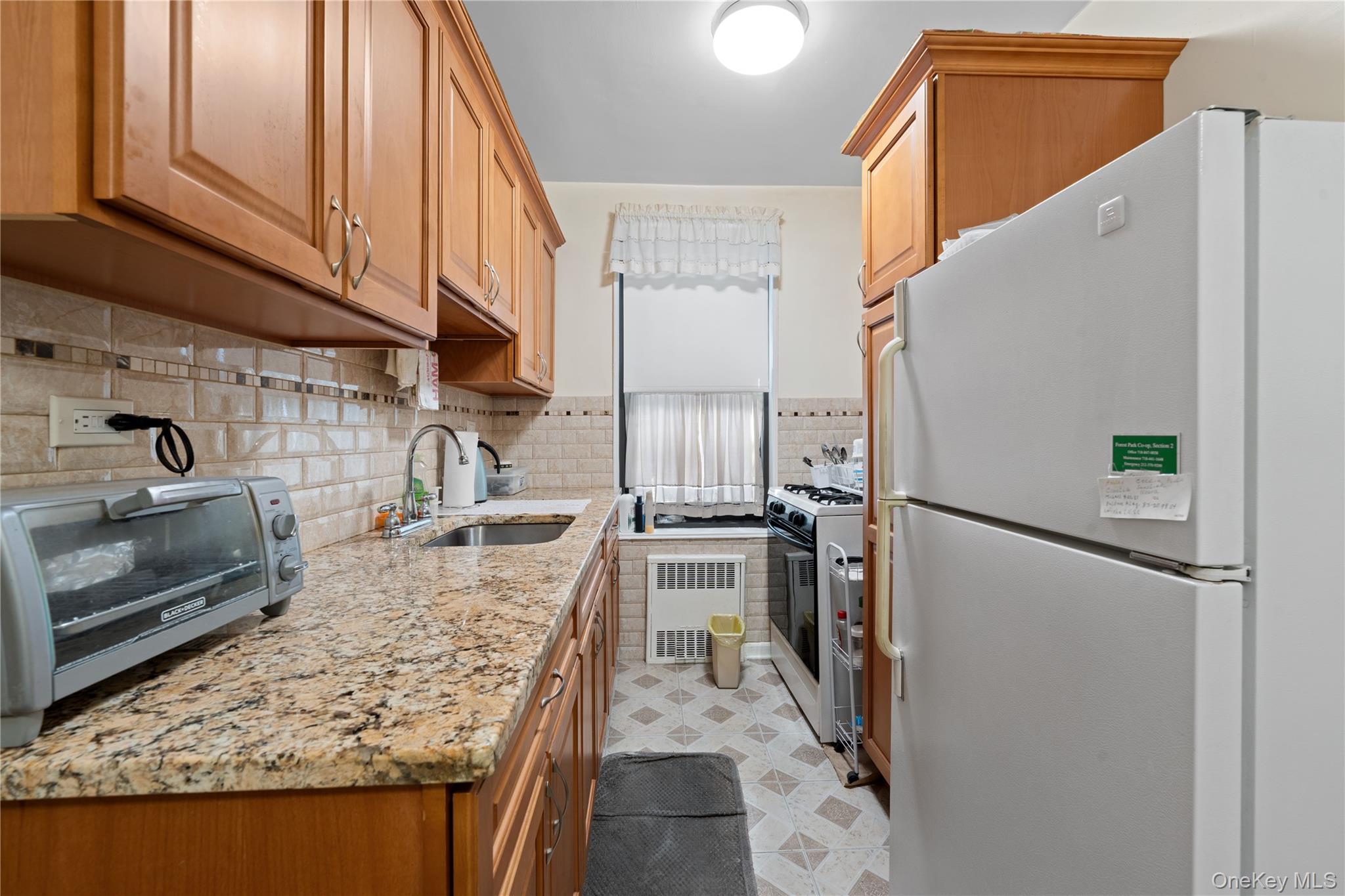 83-85 Woodhaven Boulevard, Unit 3R photo 5