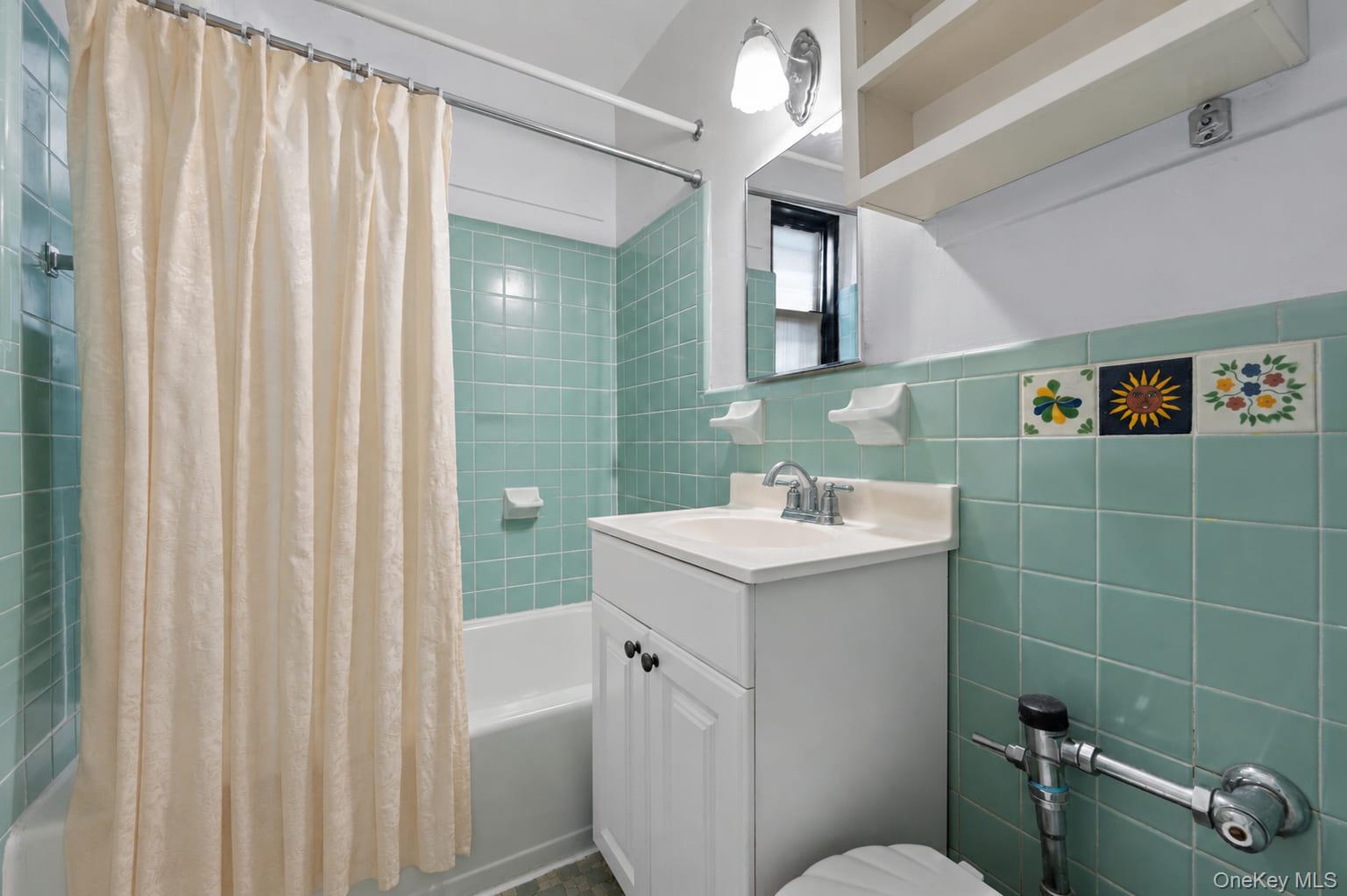 83-85 Woodhaven Boulevard, Unit 3R photo 16