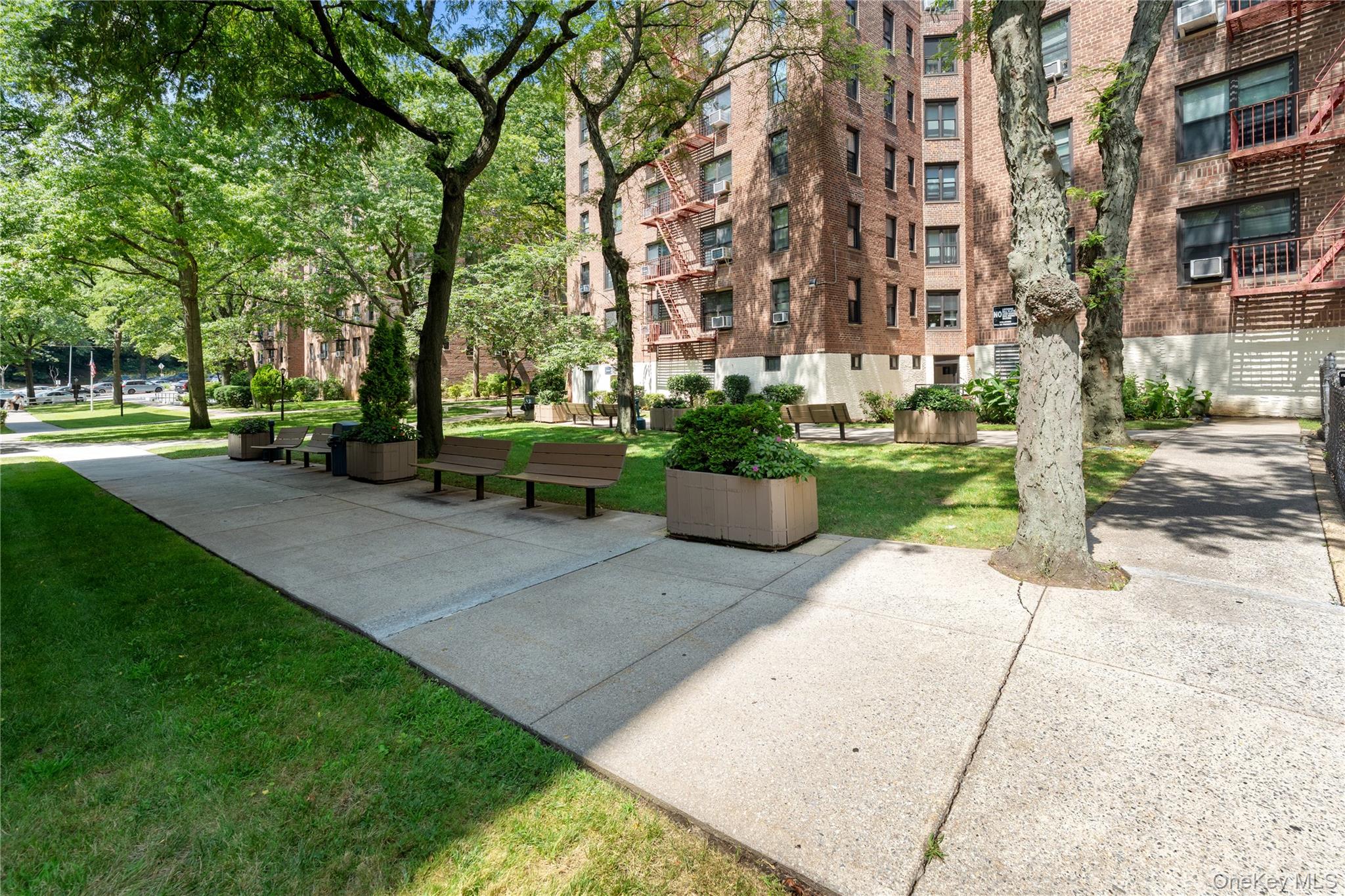 83-85 Woodhaven Boulevard, Unit 3R photo 23
