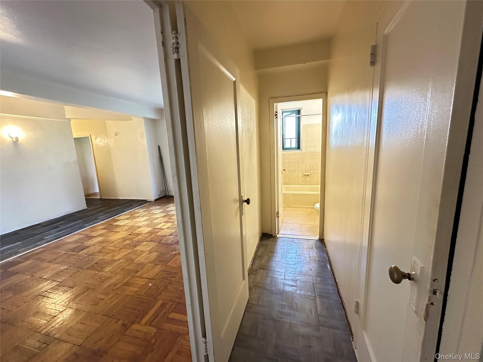 1579 Metropolitan Avenue, Unit 6H photo 15