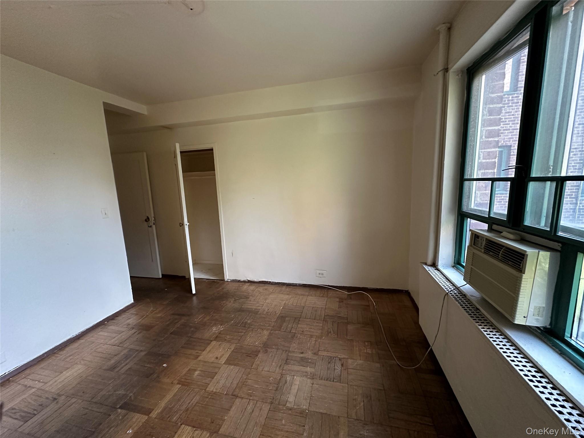 1579 Metropolitan Avenue, Unit 6H photo 14