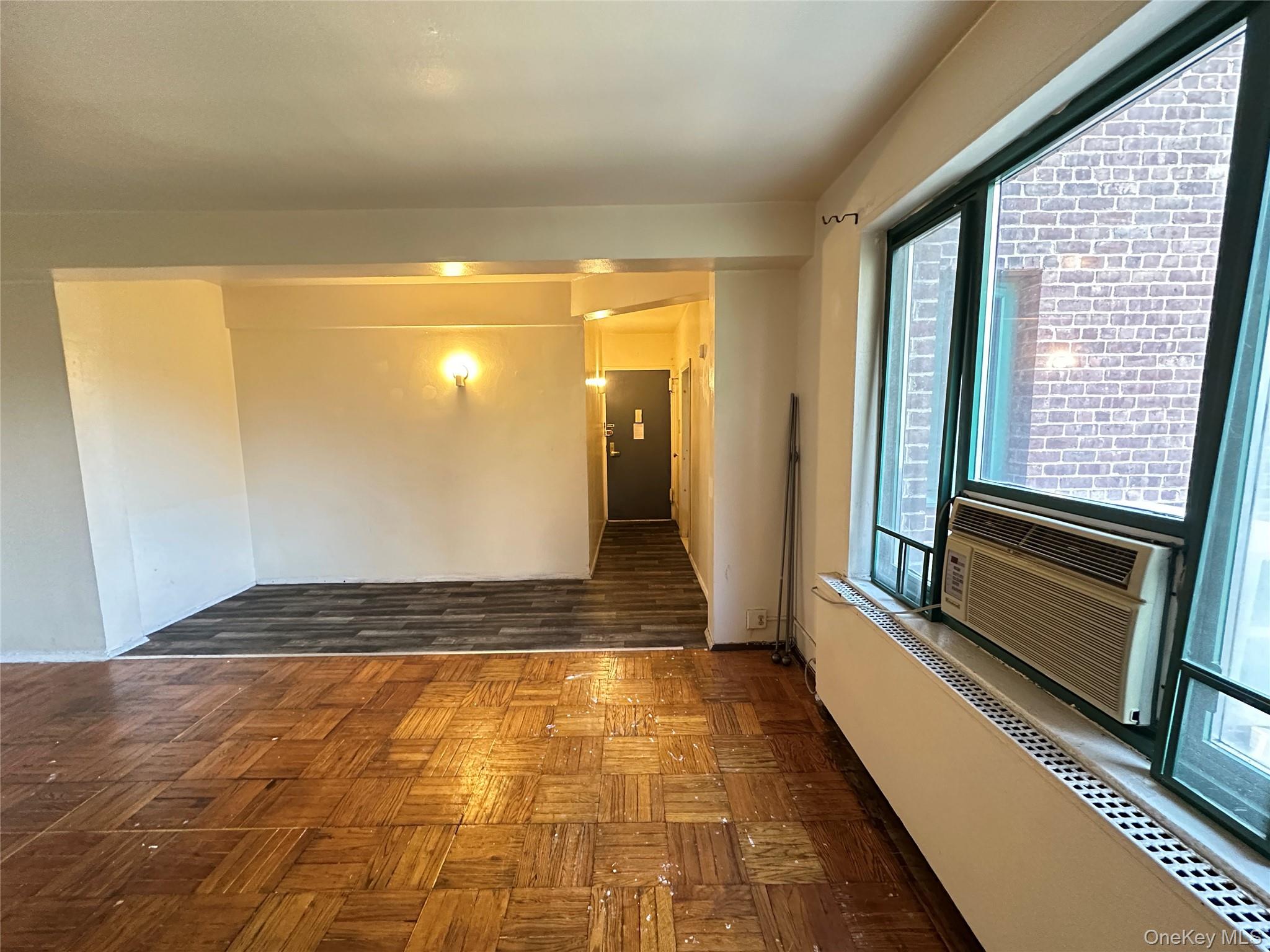 1579 Metropolitan Avenue, Unit 6H