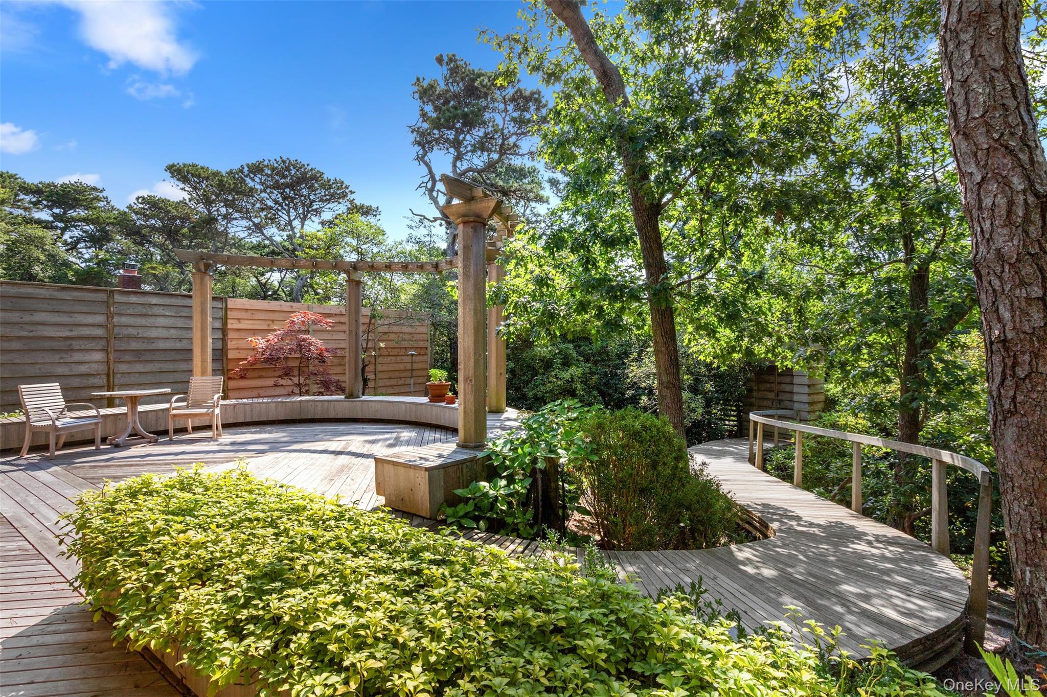 208 Midway Walk – For Sale photo 4