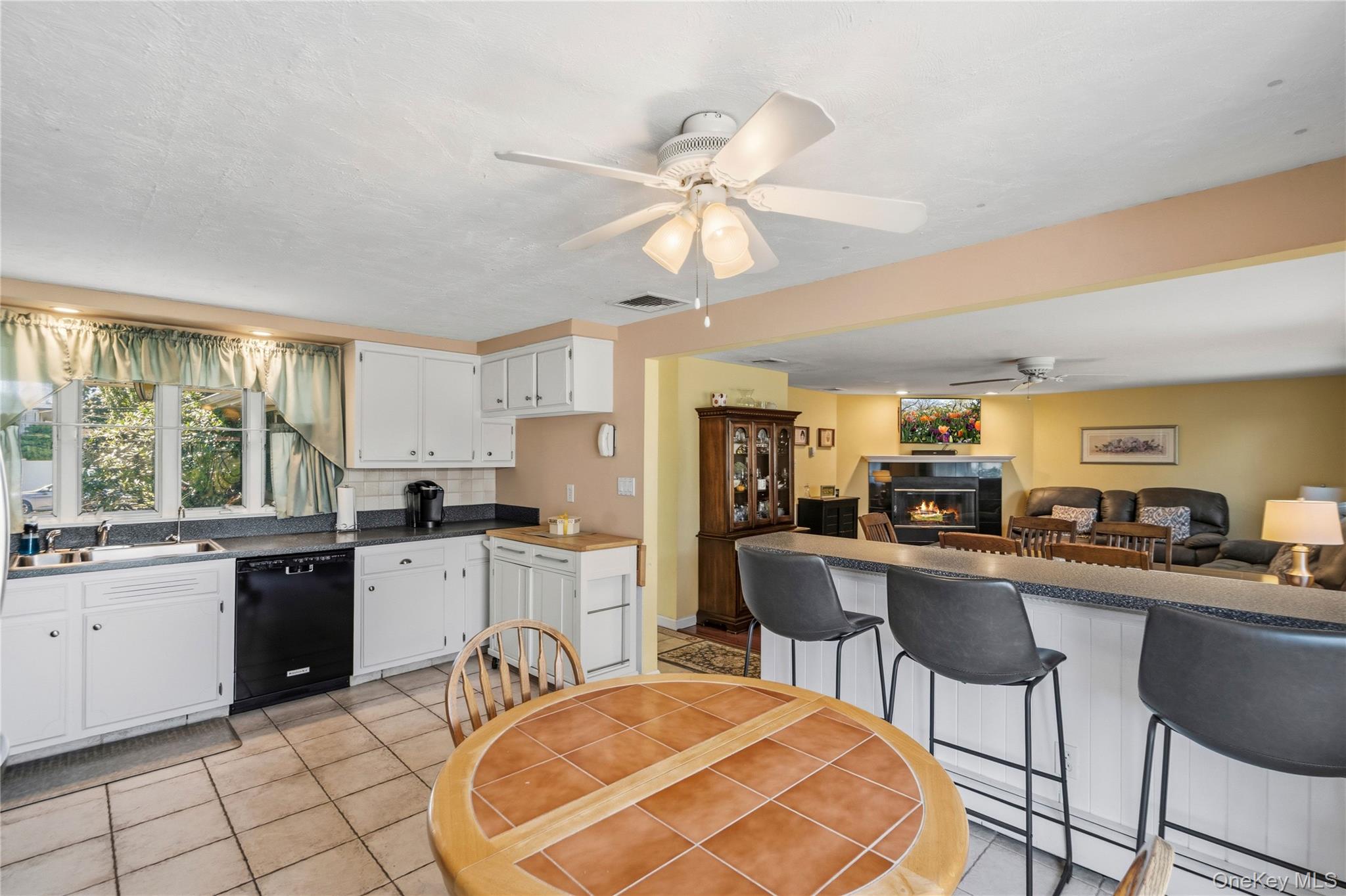 120 Budenos Drive – For Sale photo 13