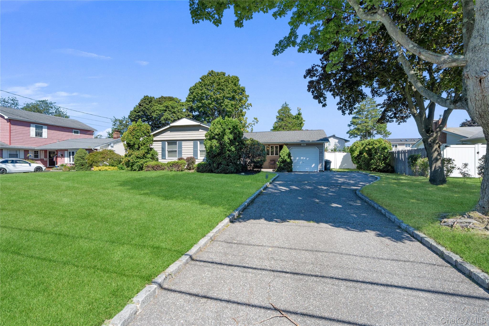 120 Budenos Drive – For Sale photo 4