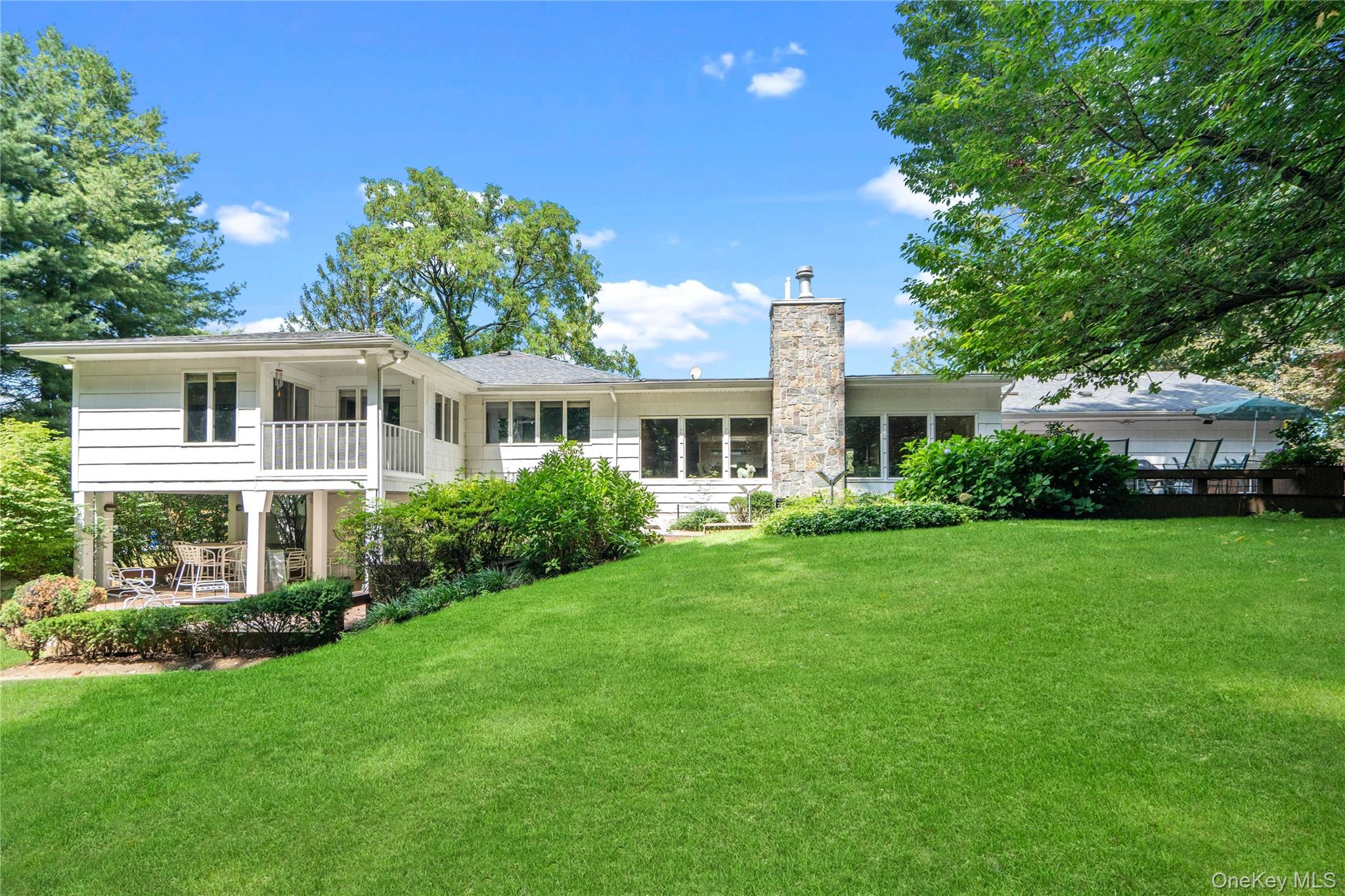 18 Lake Road – For Sale photo 34