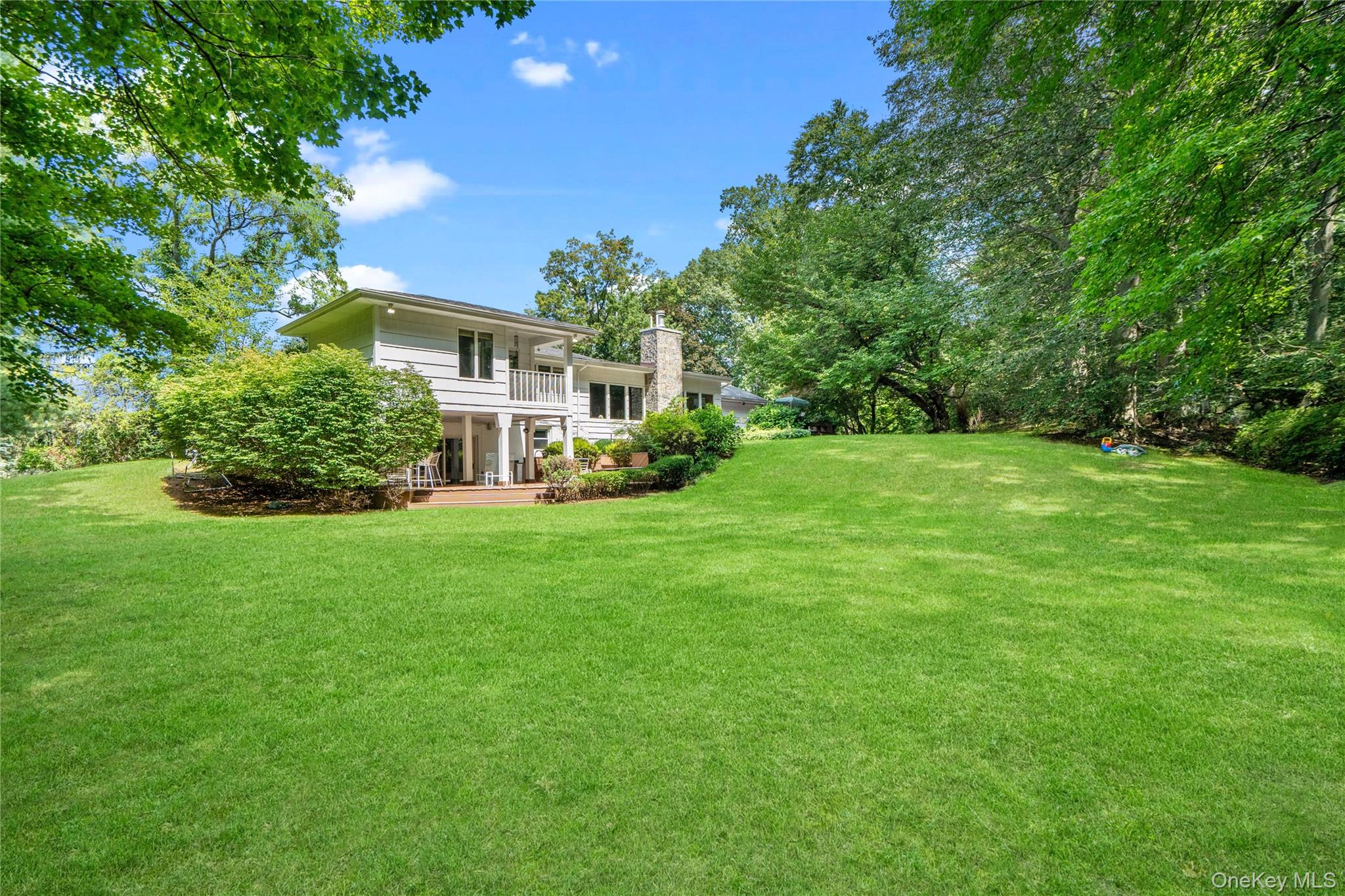 18 Lake Road – For Sale photo 36