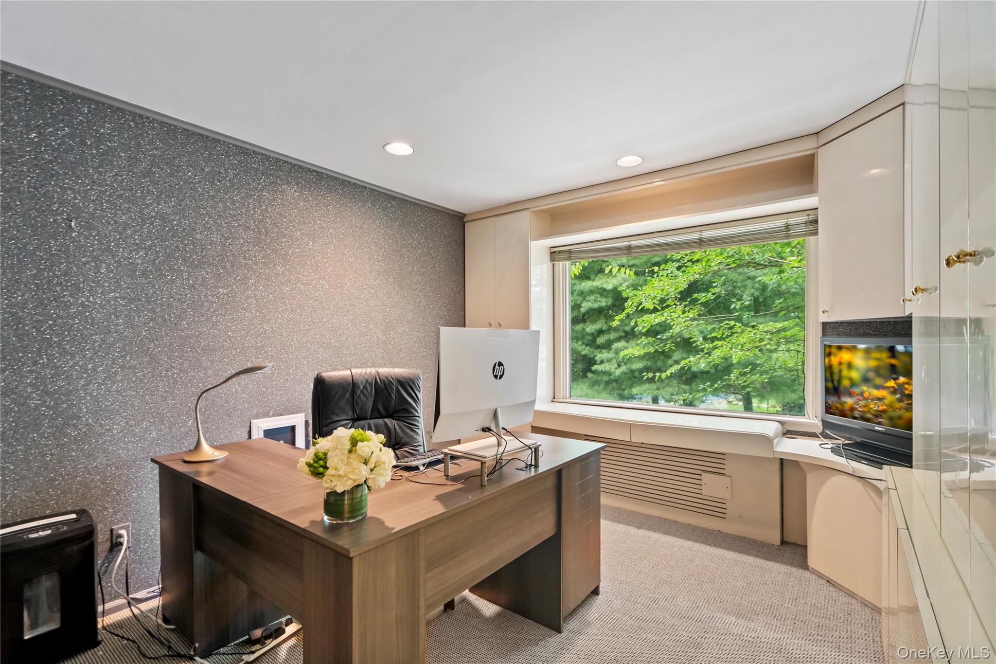 18 Lake Road – For Sale photo 28