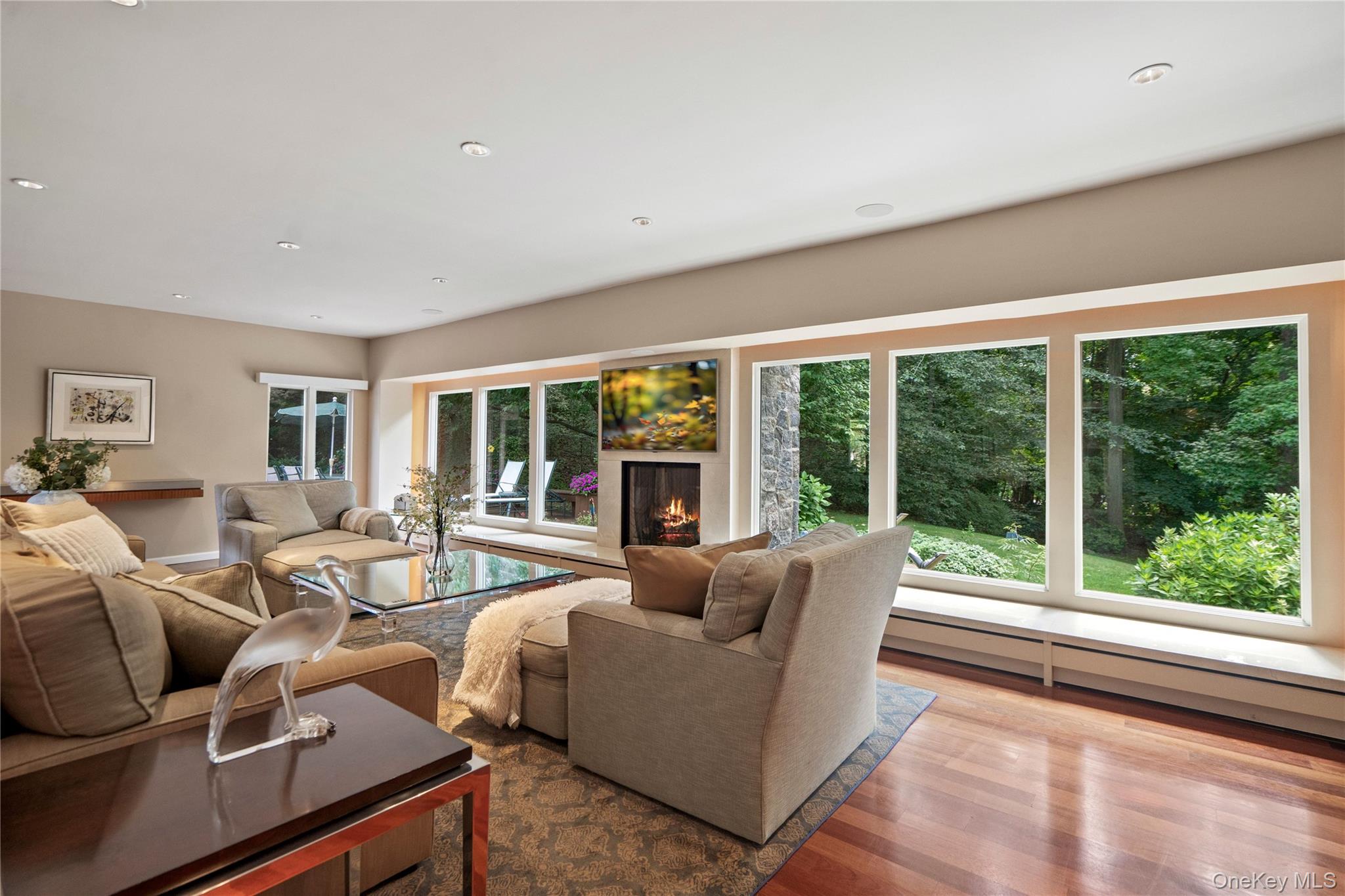 18 Lake Road – For Sale photo 6