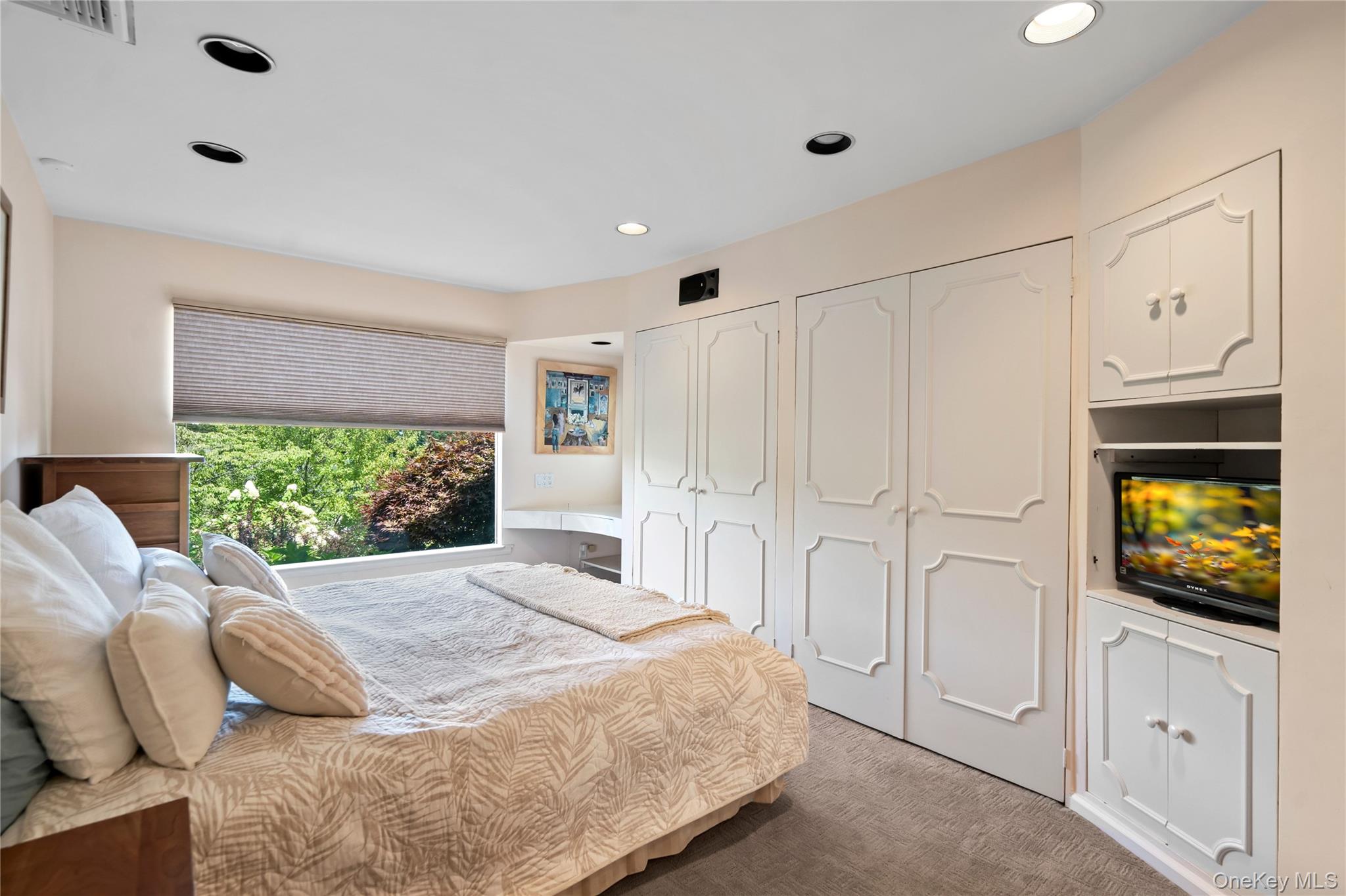 18 Lake Road – For Sale photo 26