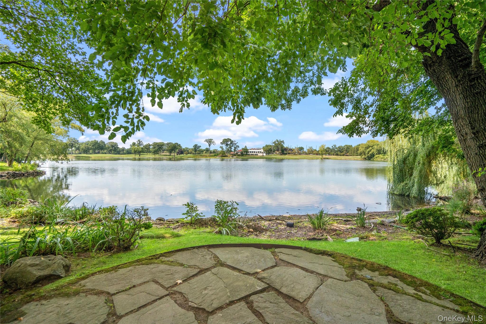 18 Lake Road – For Sale photo 40