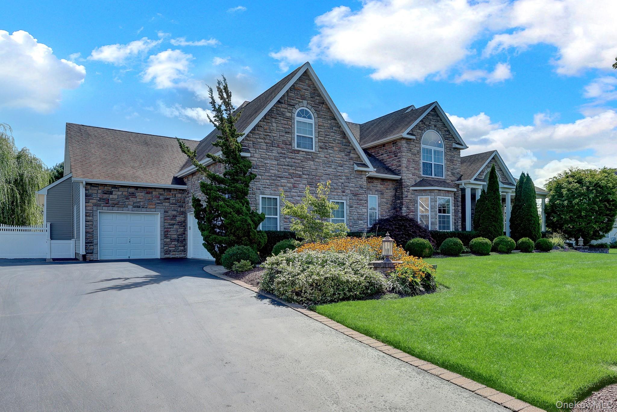 3 Sherwood Drive – For Sale photo 2