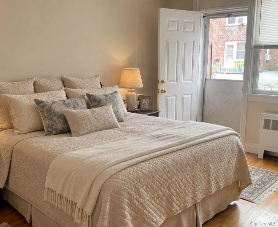 271 Cedarhurst Avenue, Unit E1 photo 2