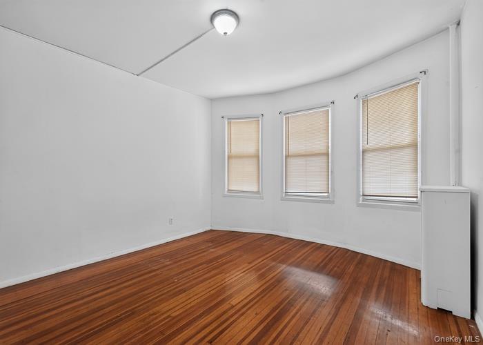 1125 Victory Boulevard – For Sale photo 13