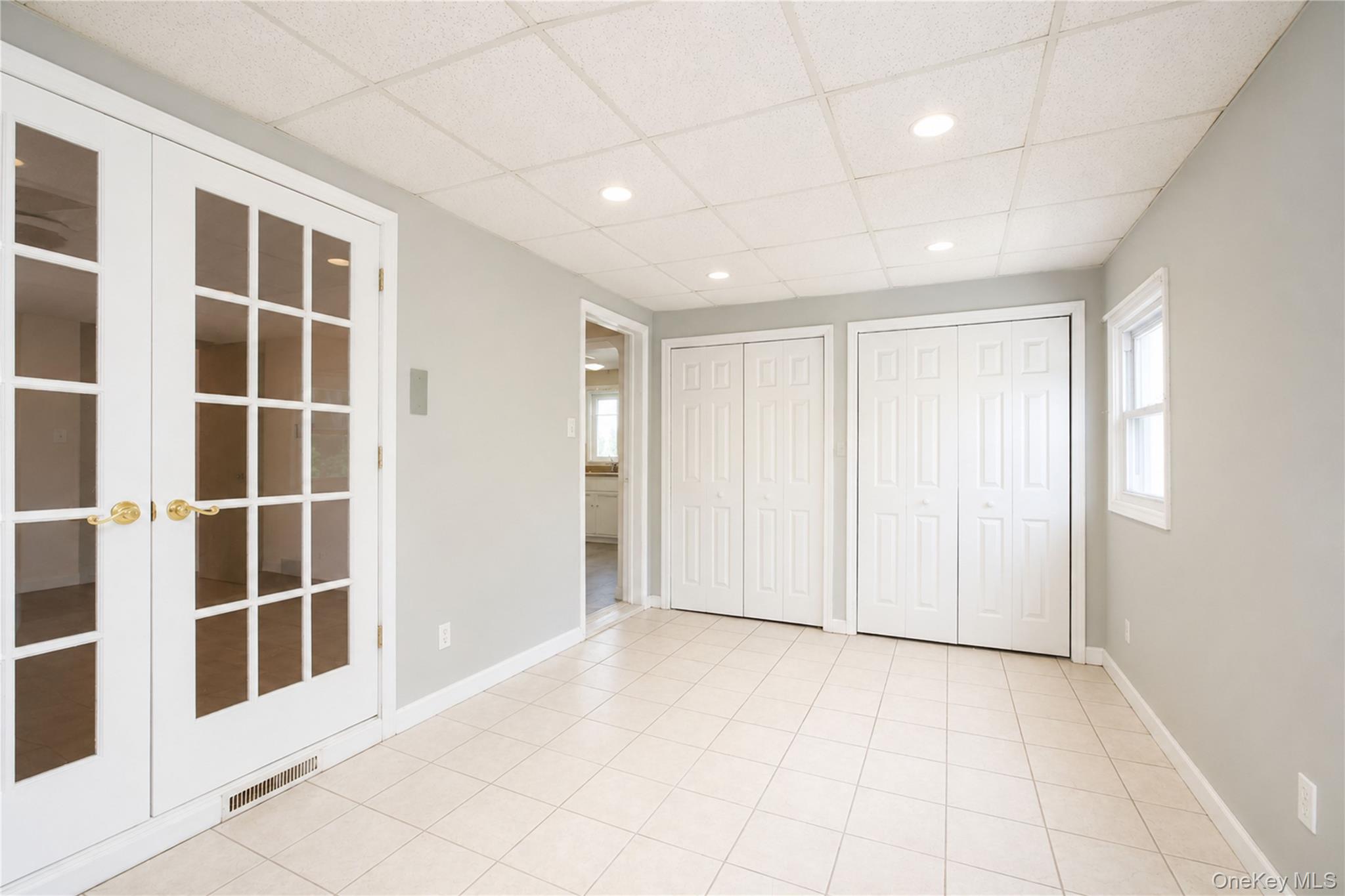 3895 Amboy Road – For Sale photo 13