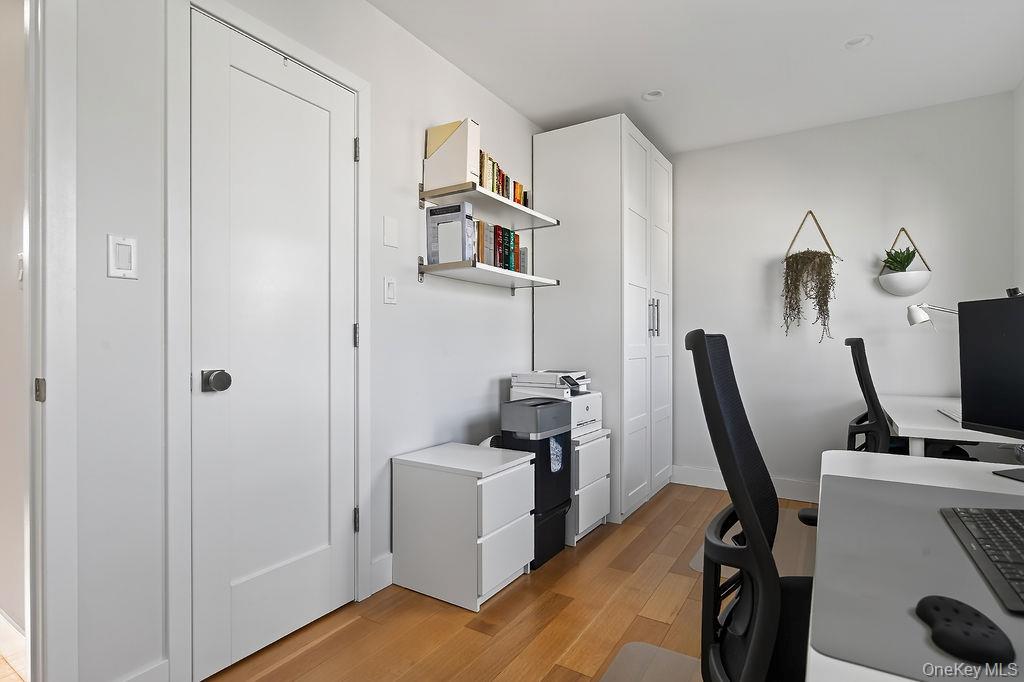 20 5th Street – For Sale photo 23