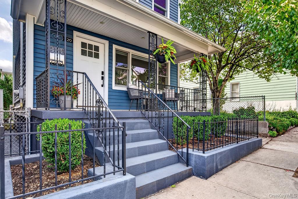 20 5th Street – For Sale photo 2