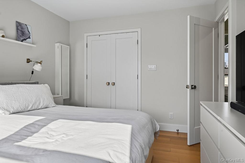 20 5th Street – For Sale photo 18