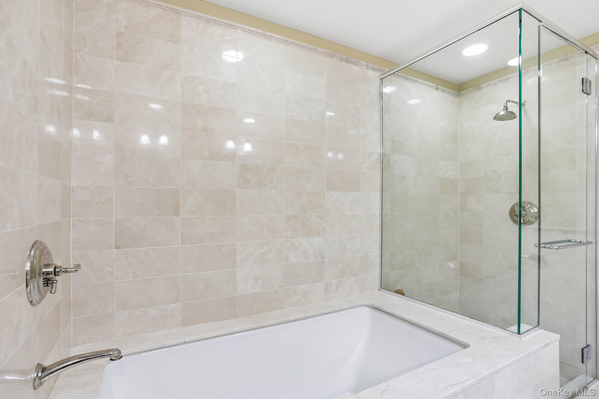 10 City Place, Unit 9C photo 24