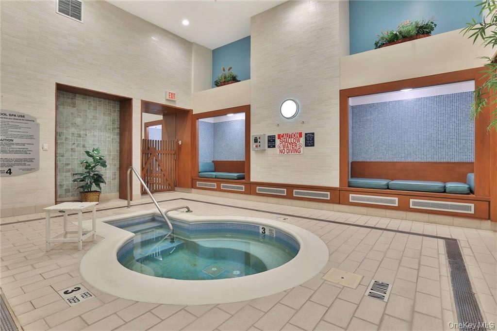 10 City Place, Unit 9C photo 40