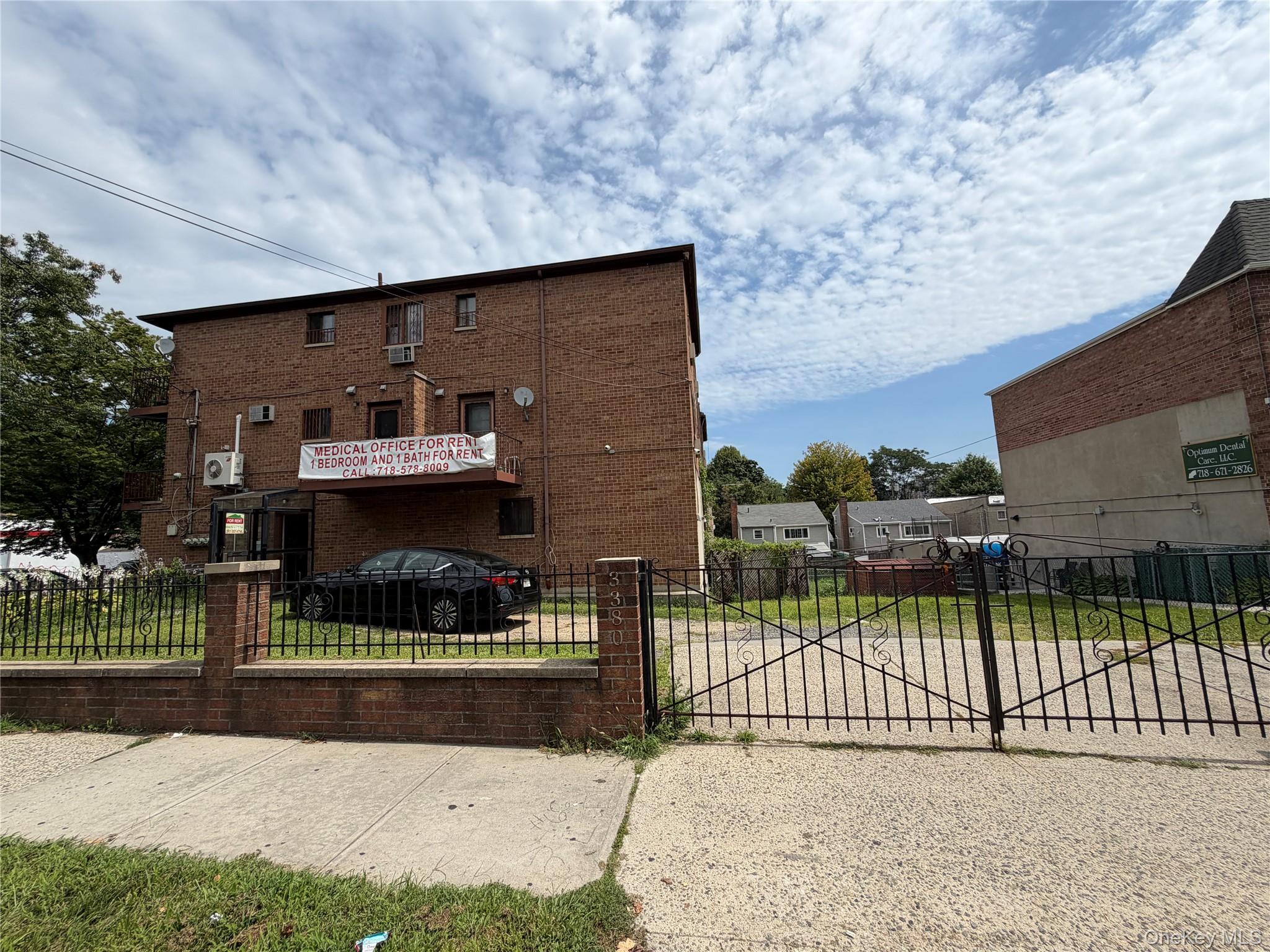 3380 Baychester Avenue – For Rent
