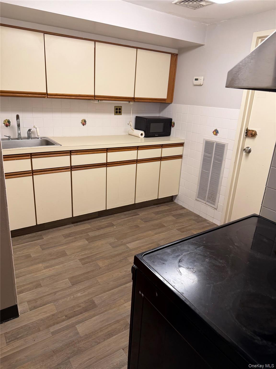 3380 Baychester Avenue – For Rent photo 17