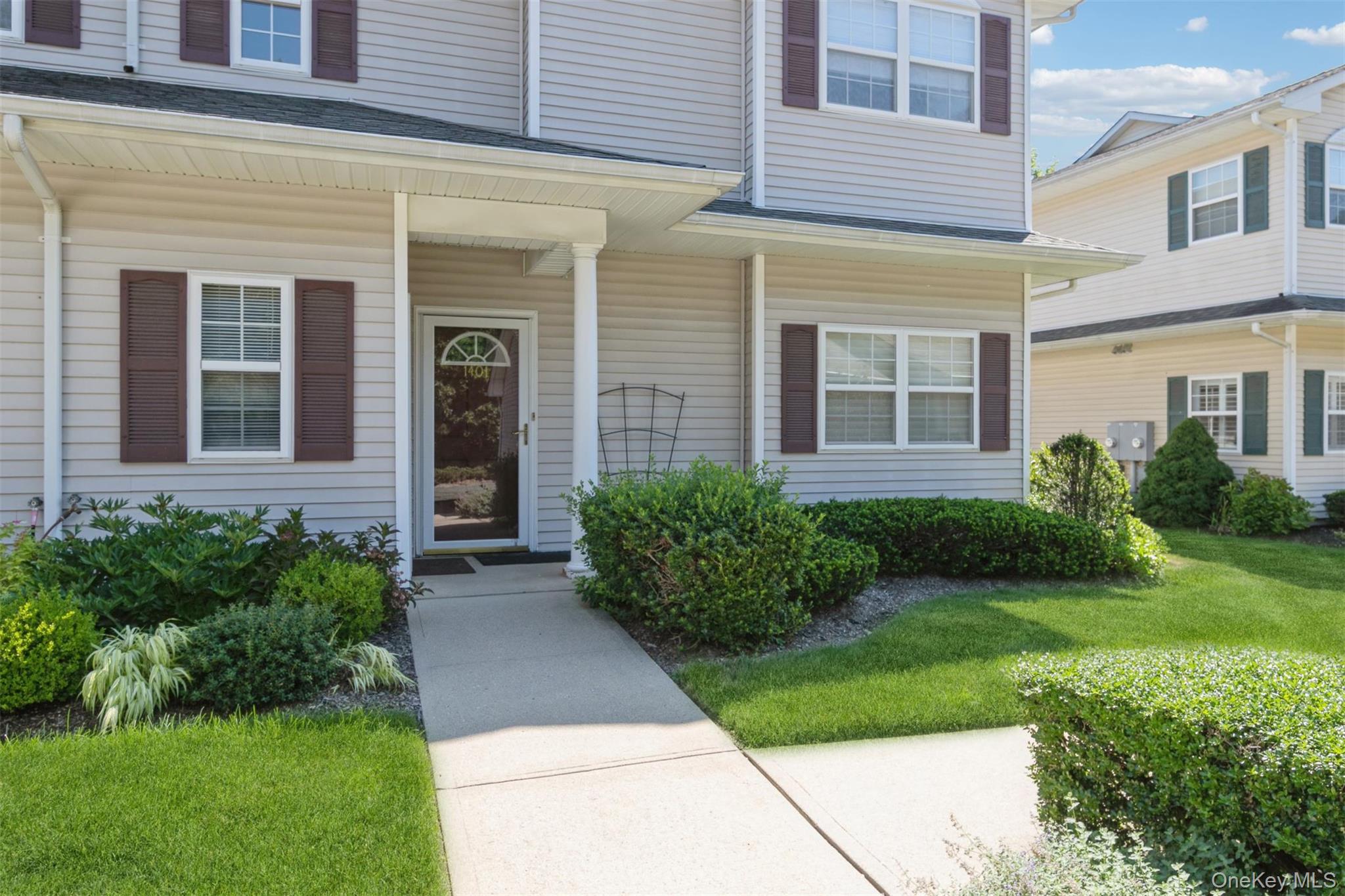 1401 Aerie Way – For Sale