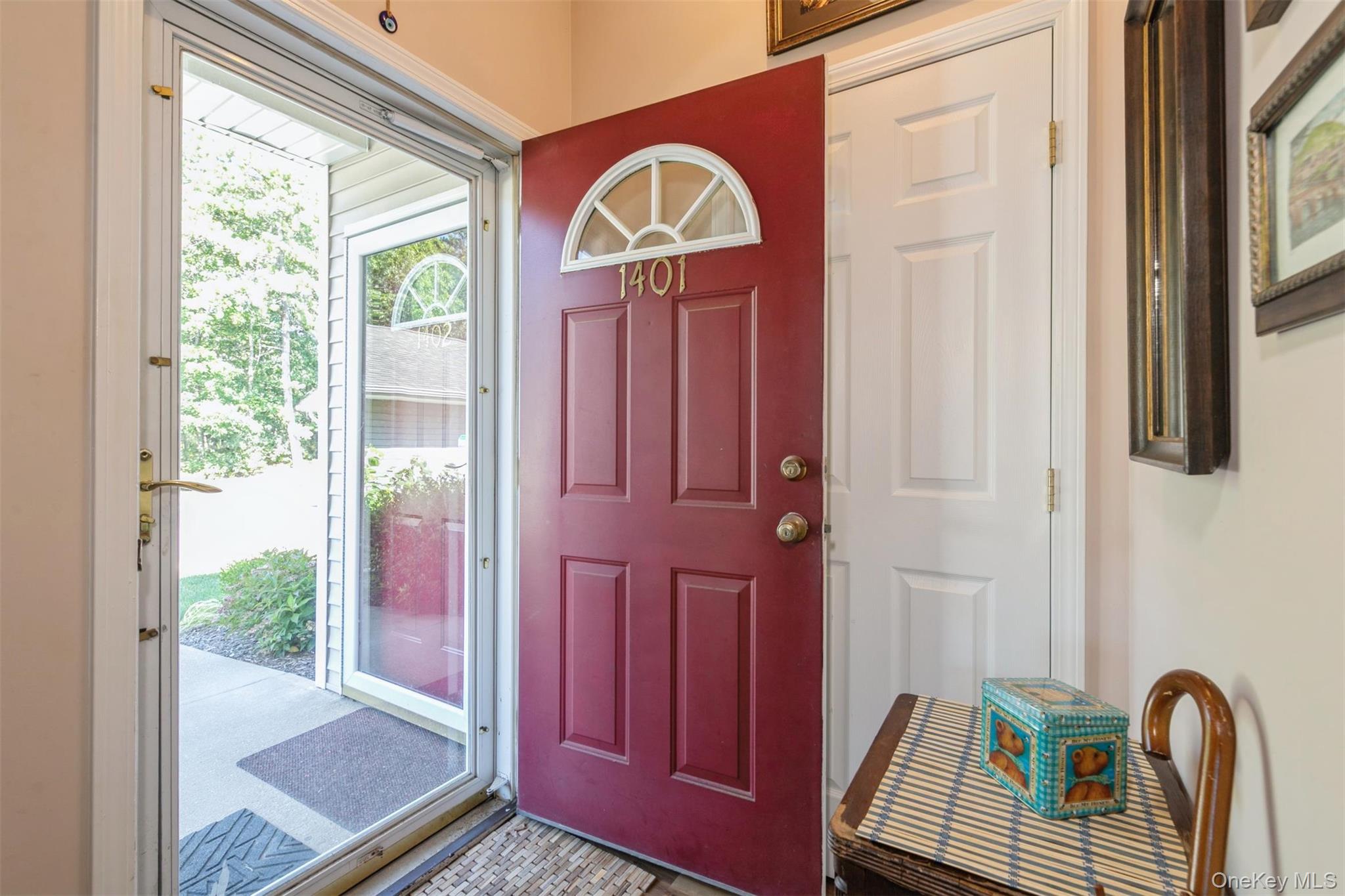 1401 Aerie Way – For Sale photo 2