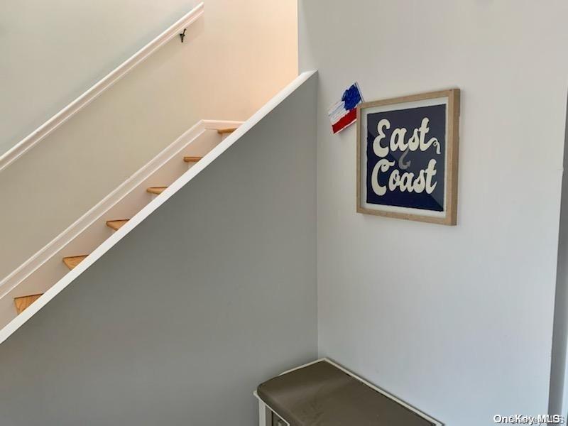 33 Ohio Avenue – For Rent photo 2