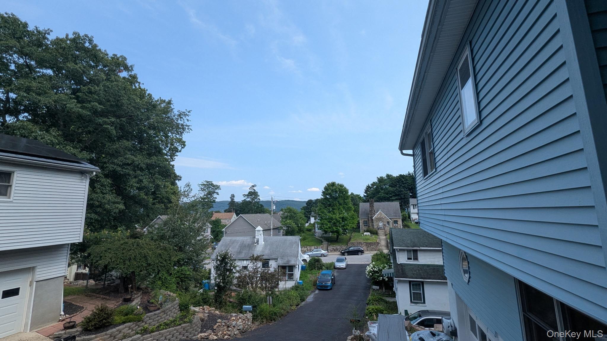21 Kleitz Avenue – For Sale photo 3