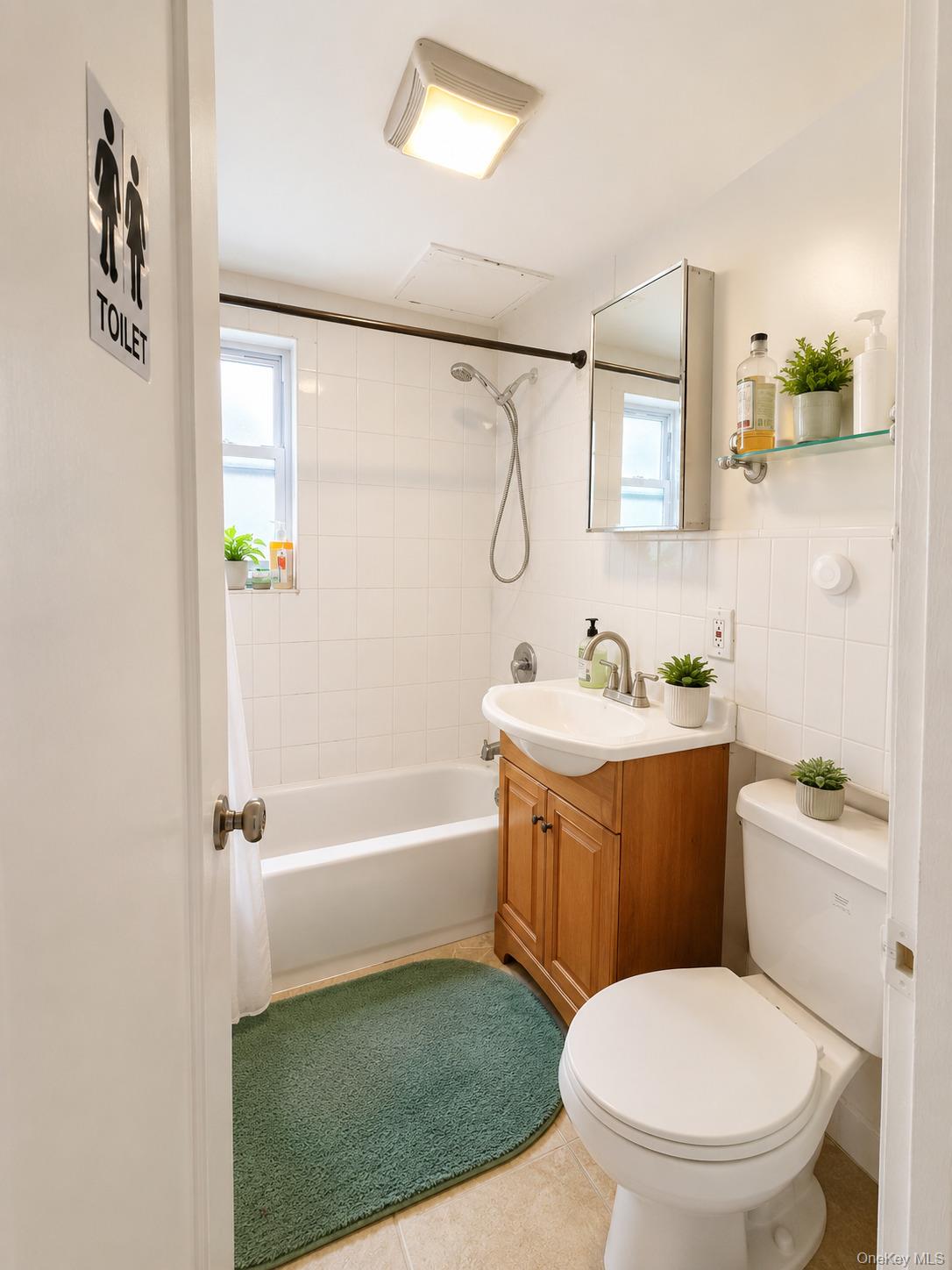 1255 Elder Avenue – For Sale photo 9