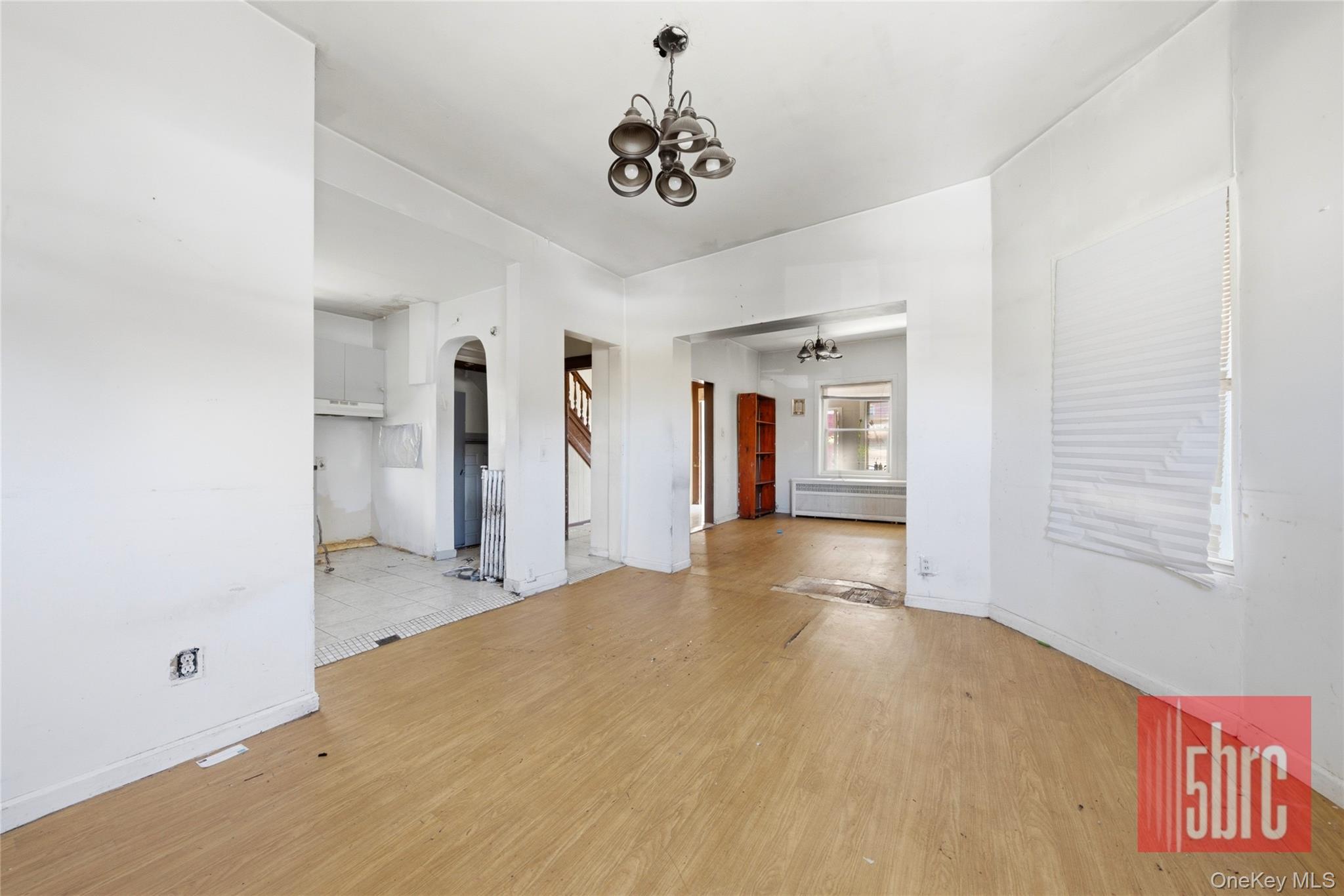1201 37th Street – For Sale photo 6