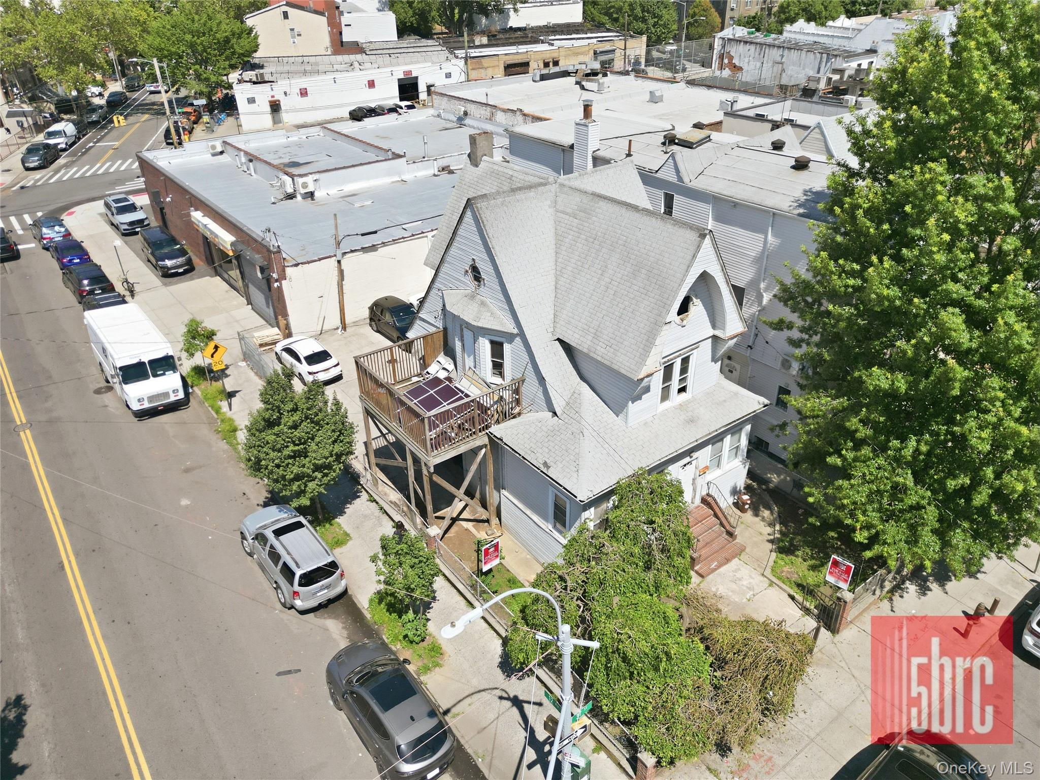 1201 37th Street – For Sale photo 23