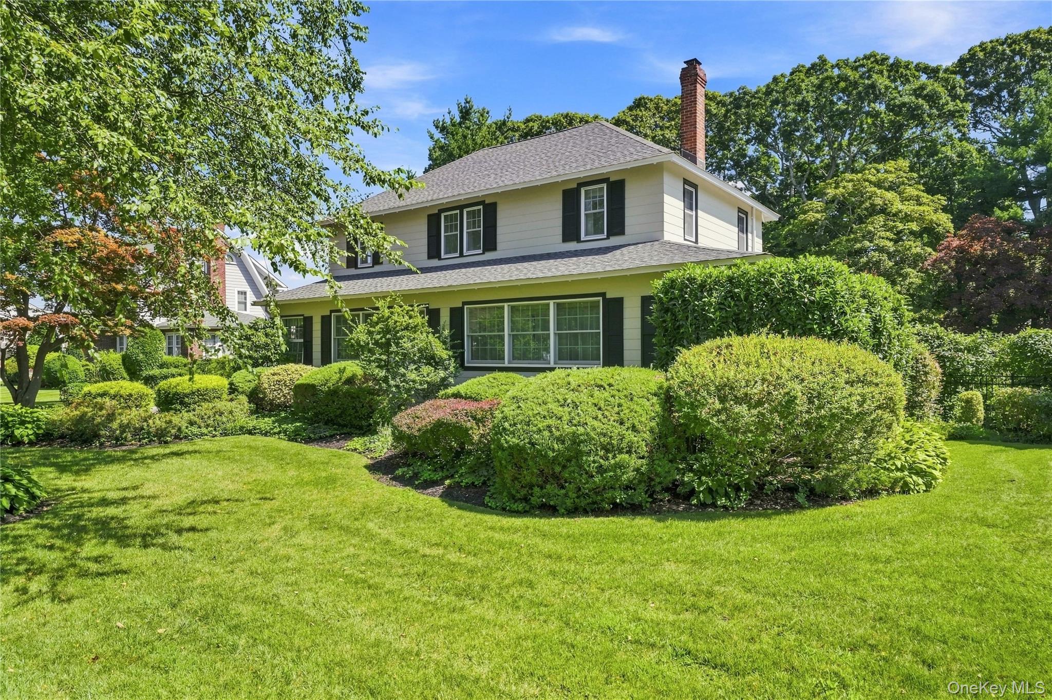 556 N Windsor Avenue – For Sale photo 4