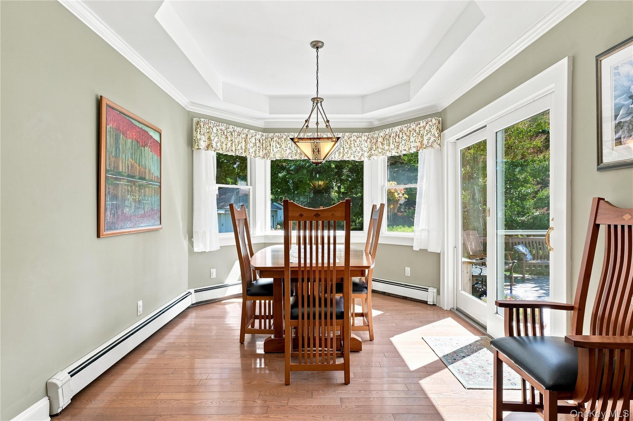 556 N Windsor Avenue – For Sale photo 28